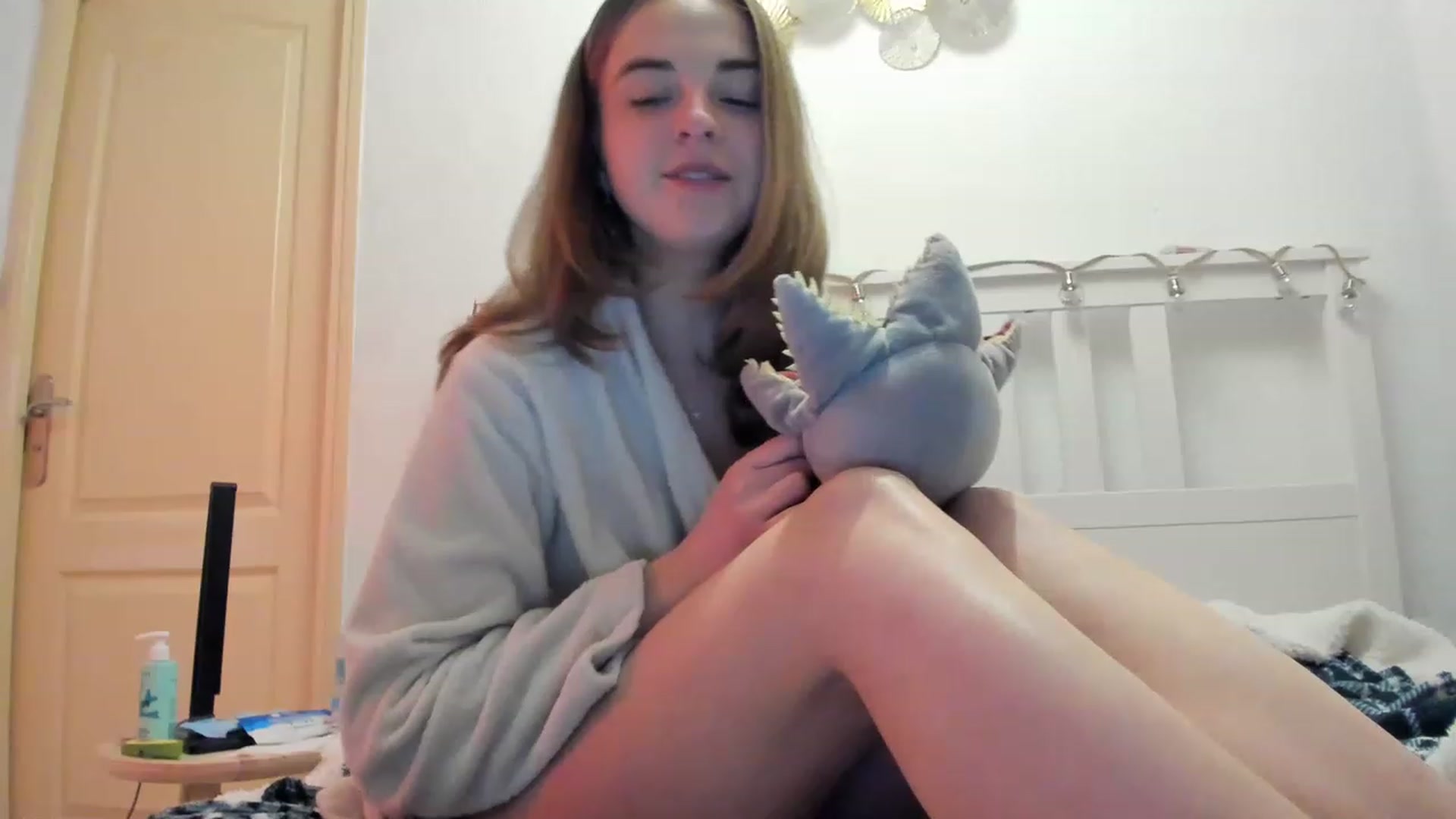 Gallery image thumbnail from Aliannaa's myfreecams stream on, 01/06/2023, 21:22 image 18 of 20