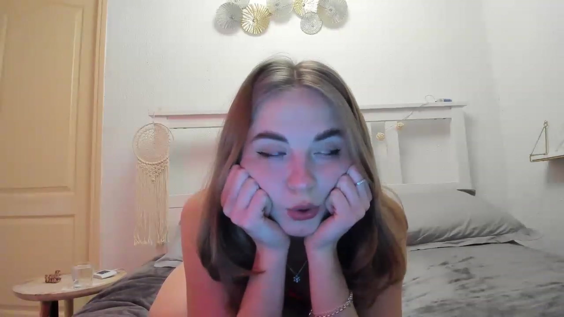 Gallery image thumbnail from Aliannaa's myfreecams stream on, 01/21/2023, 19:09 image 4 of 20