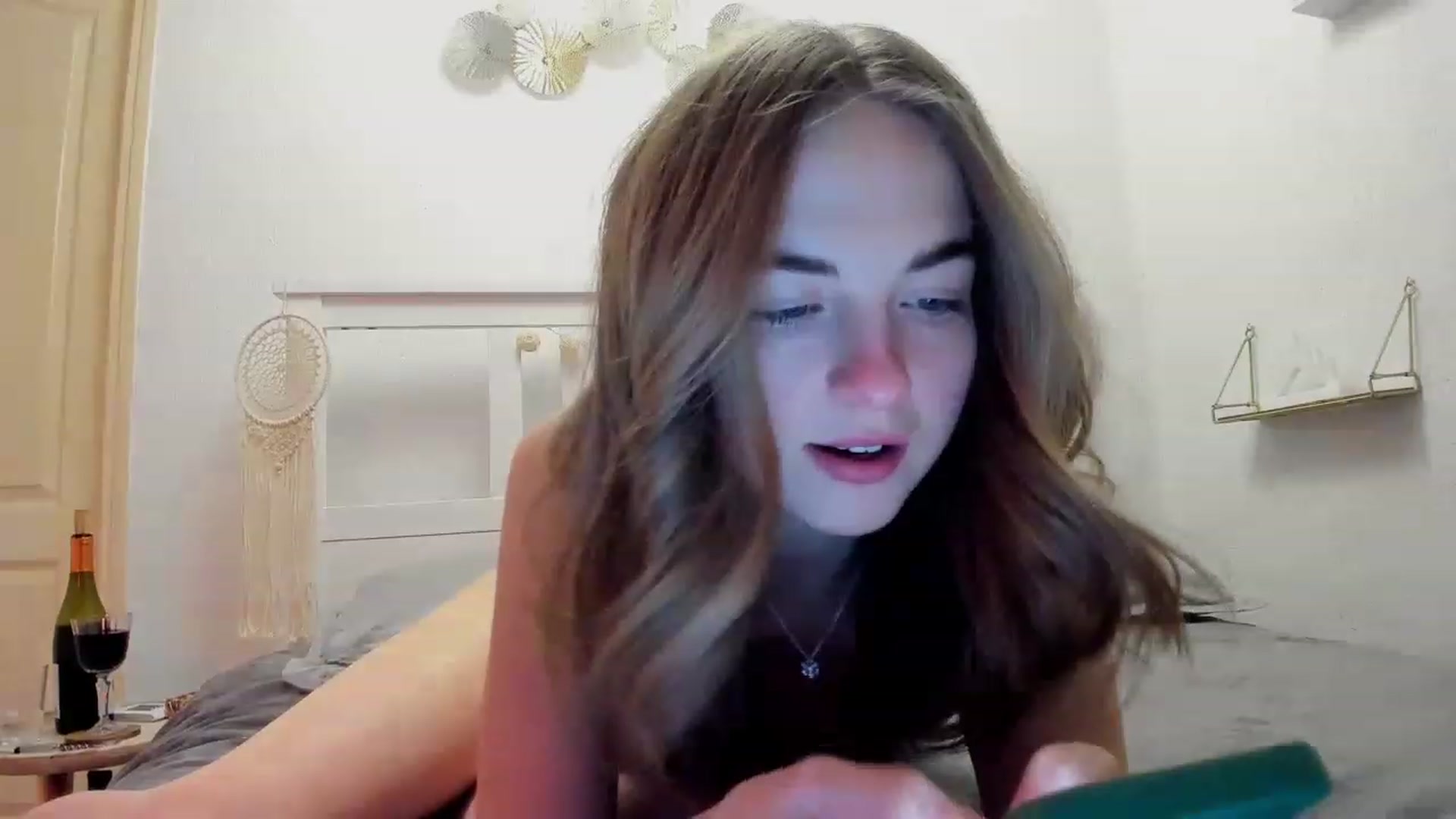 Gallery image thumbnail from Aliannaa's myfreecams stream on, 01/28/2023, 18:12 image 17 of 20