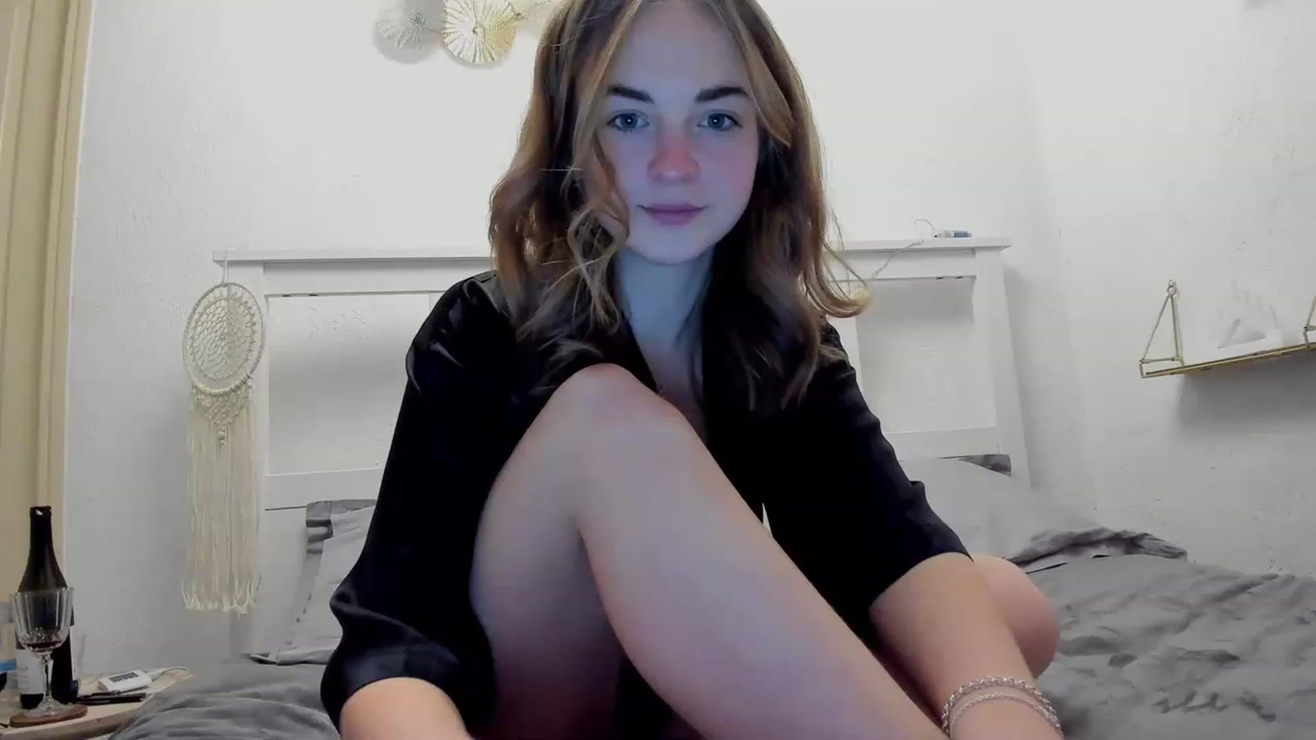 Gallery image thumbnail from Aliannaa's myfreecams stream on, 01/31/2023, 19:59 image 4 of 20