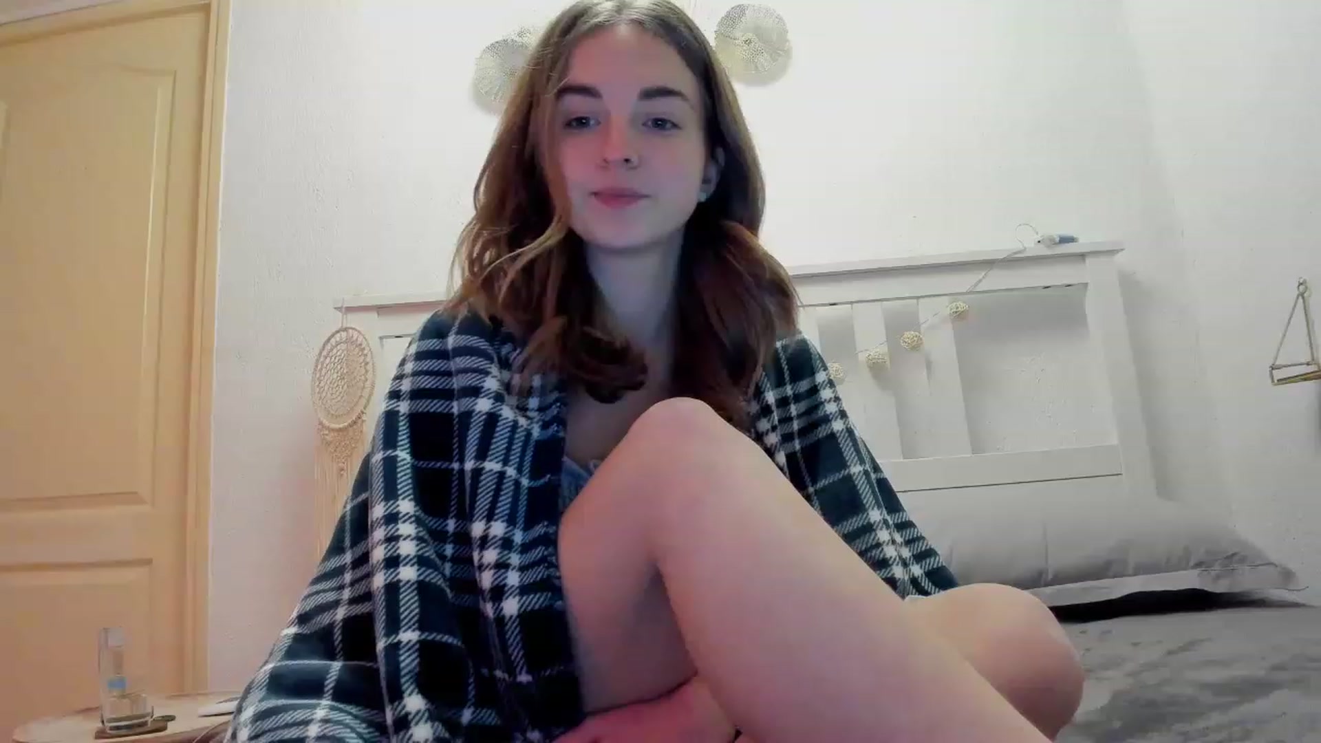 Gallery image thumbnail from Aliannaa's myfreecams stream on, 02/02/2023, 19:31 image 1 of 20