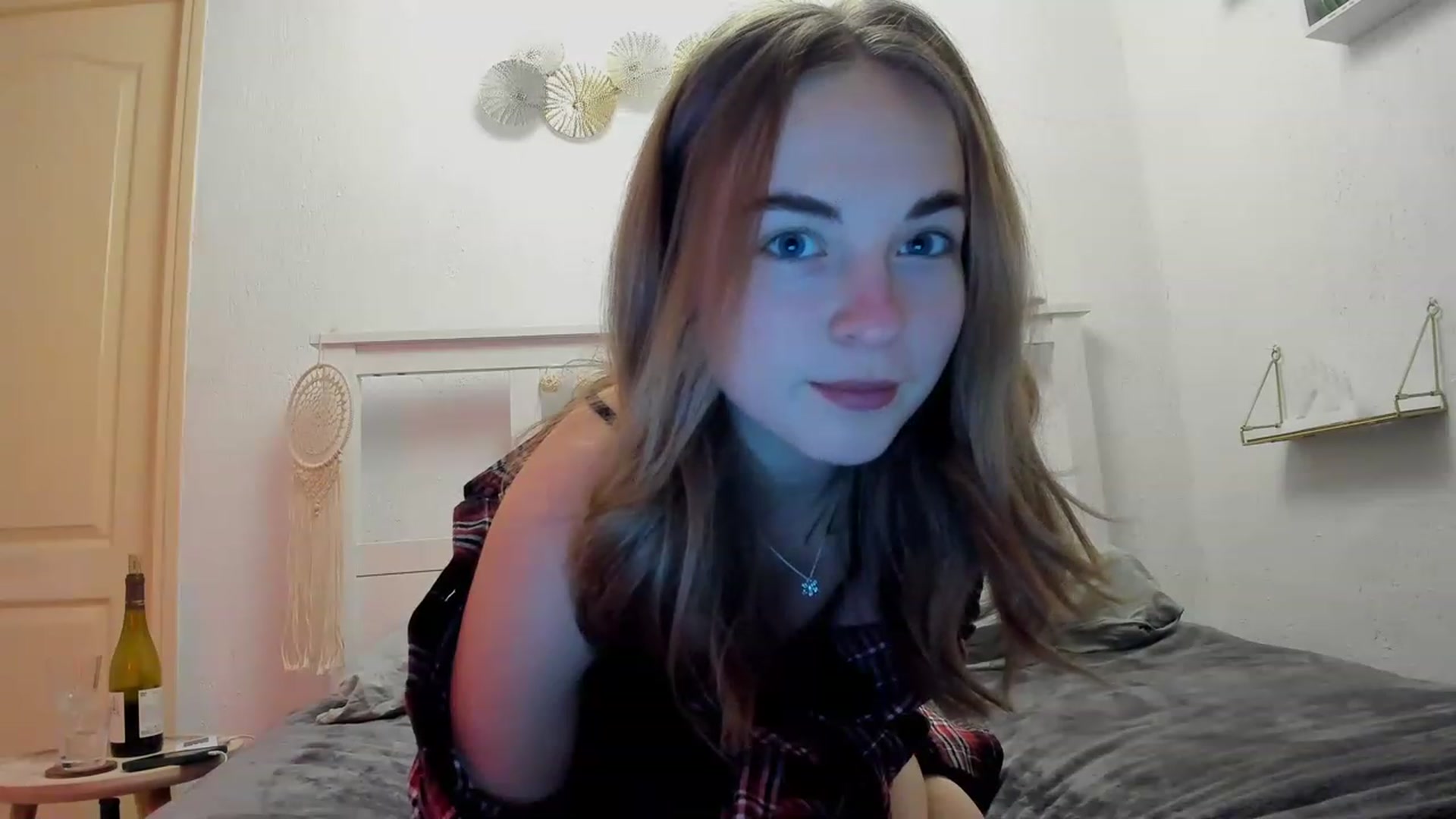 Gallery image thumbnail from Aliannaa's myfreecams stream on, 02/03/2023, 19:04 image 12 of 20