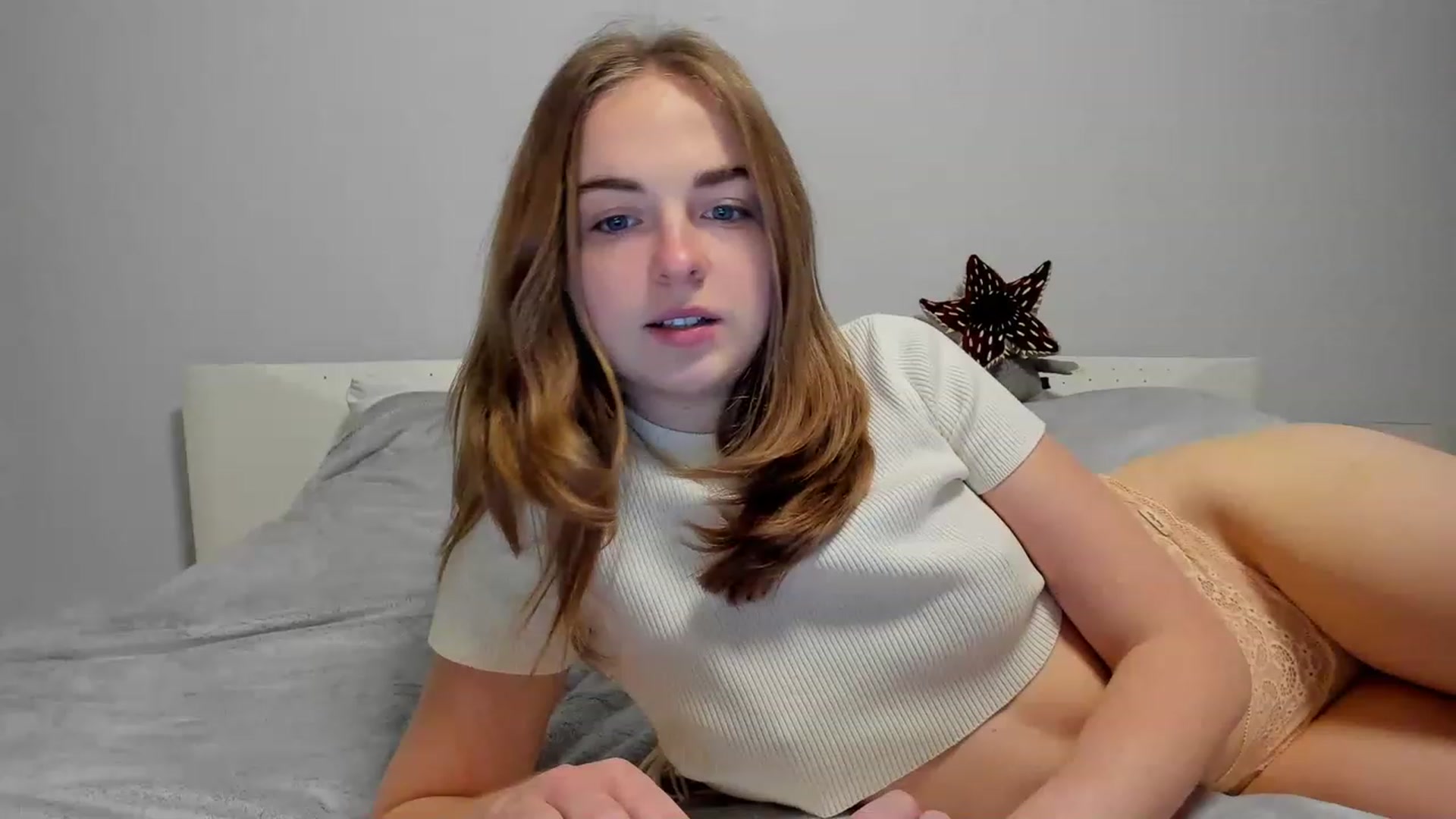Gallery image thumbnail from Aliannaa's myfreecams stream on, 02/20/2023, 18:13 image 14 of 20