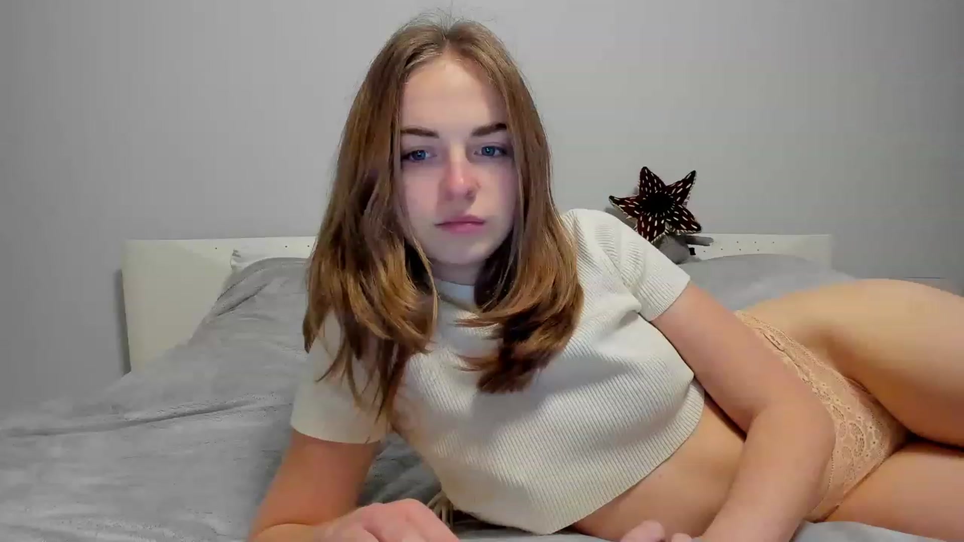 Gallery image thumbnail from Aliannaa's myfreecams stream on, 02/20/2023, 18:13 image 15 of 20