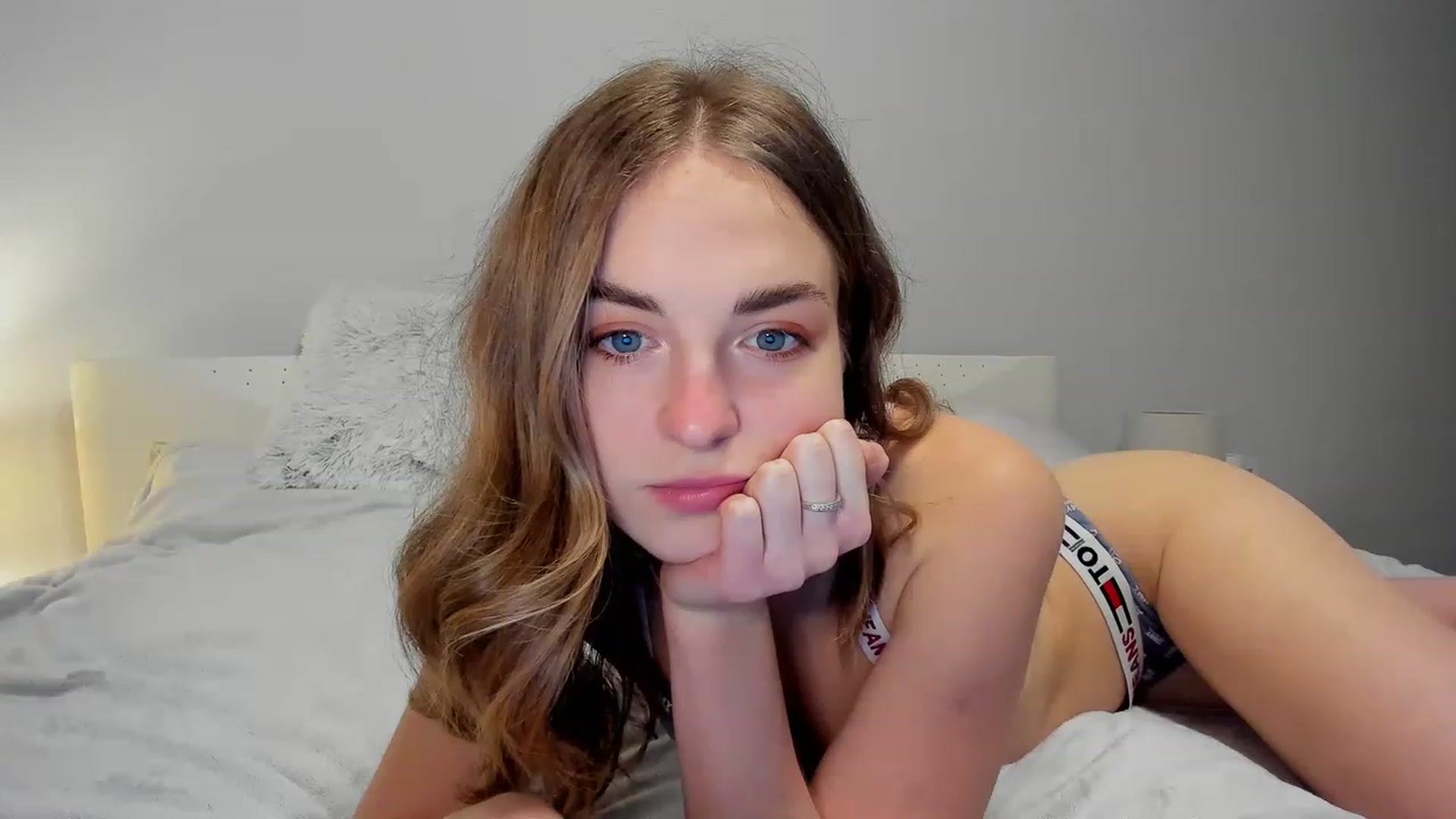 Gallery image thumbnail from Aliannaa's myfreecams stream on, 02/22/2023, 16:34 image 10 of 20