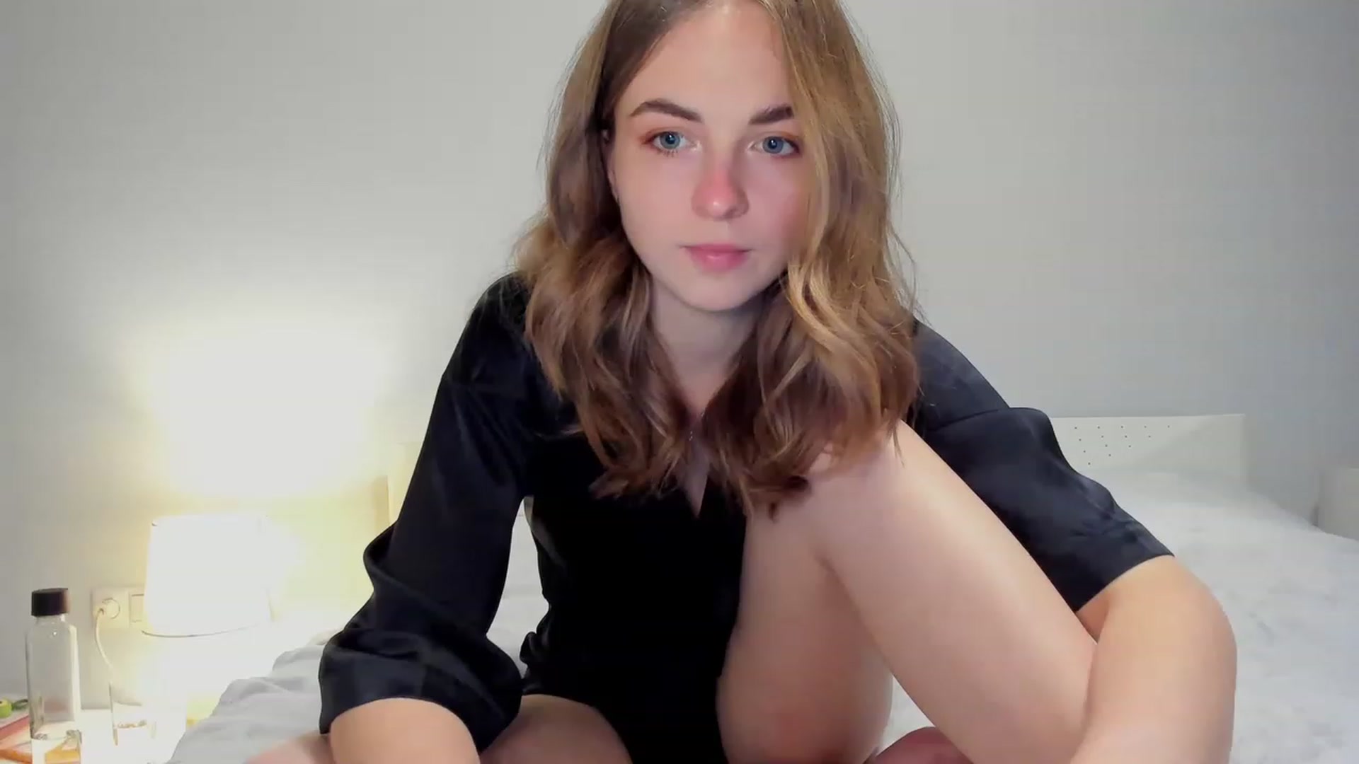 Gallery image thumbnail from Aliannaa's myfreecams stream on, 02/22/2023, 18:20 image 17 of 20
