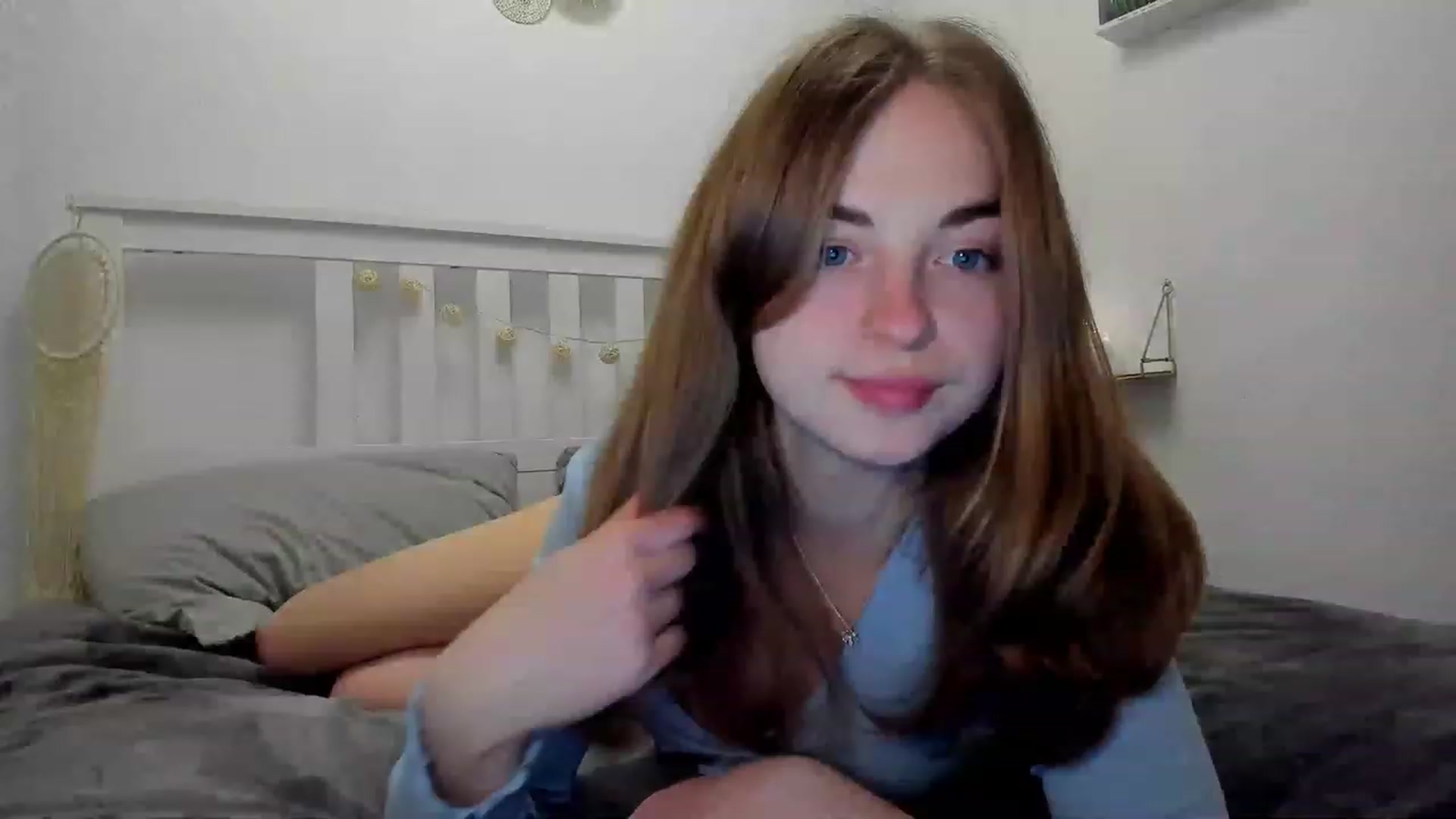 Gallery image thumbnail from Aliannaa's myfreecams stream on, 03/20/2023, 17:48 image 19 of 20