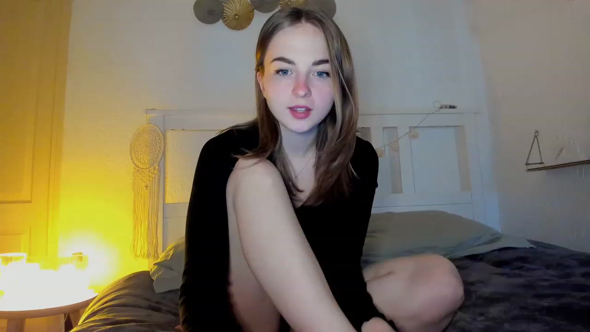Gallery image thumbnail from Aliannaa's myfreecams stream on, 03/25/2023, 16:29 image 13 of 20
