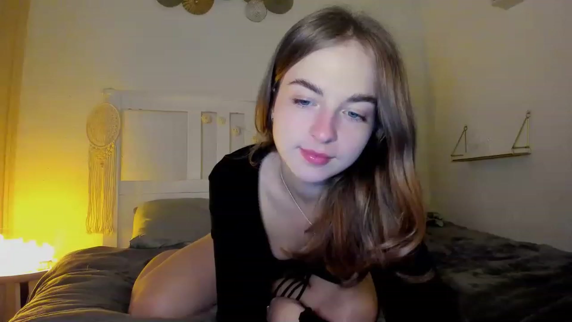 Gallery image thumbnail from Aliannaa's myfreecams stream on, 03/26/2023, 16:49 image 1 of 20