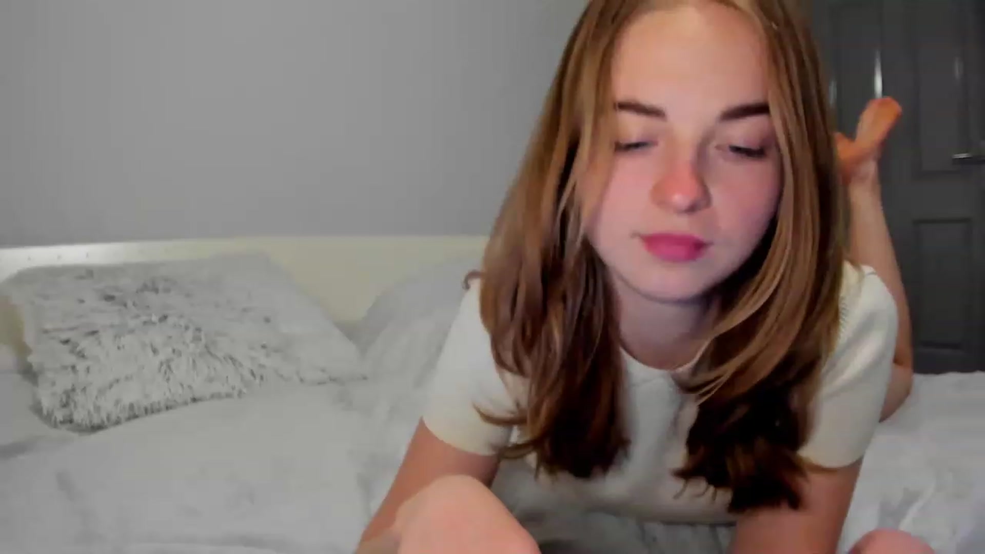 Gallery image thumbnail from Aliannaa's myfreecams stream on, 04/15/2023, 16:42 image 9 of 20