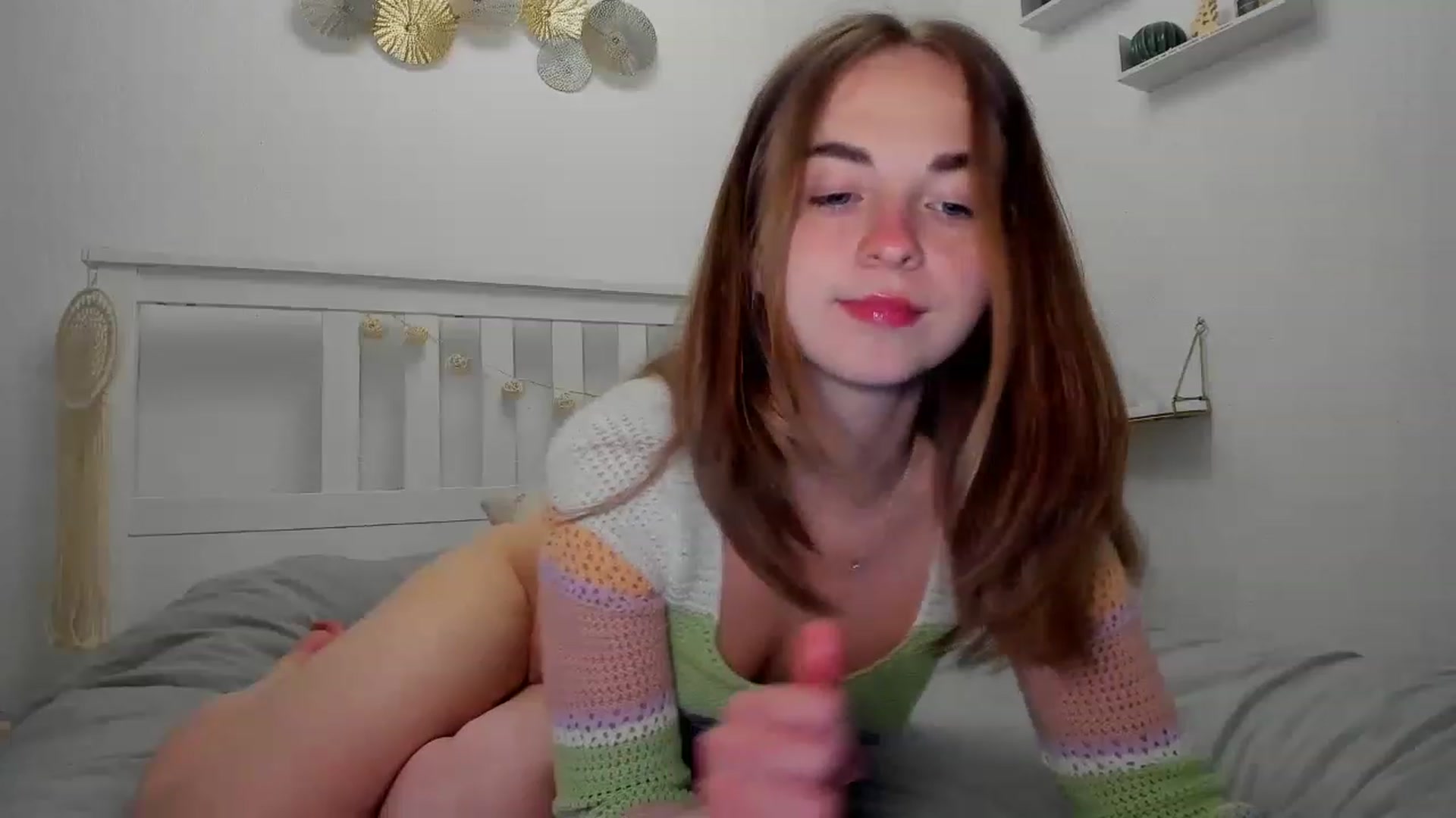 Gallery image thumbnail from Aliannaa's myfreecams stream on, 04/30/2023, 15:28 image 6 of 20
