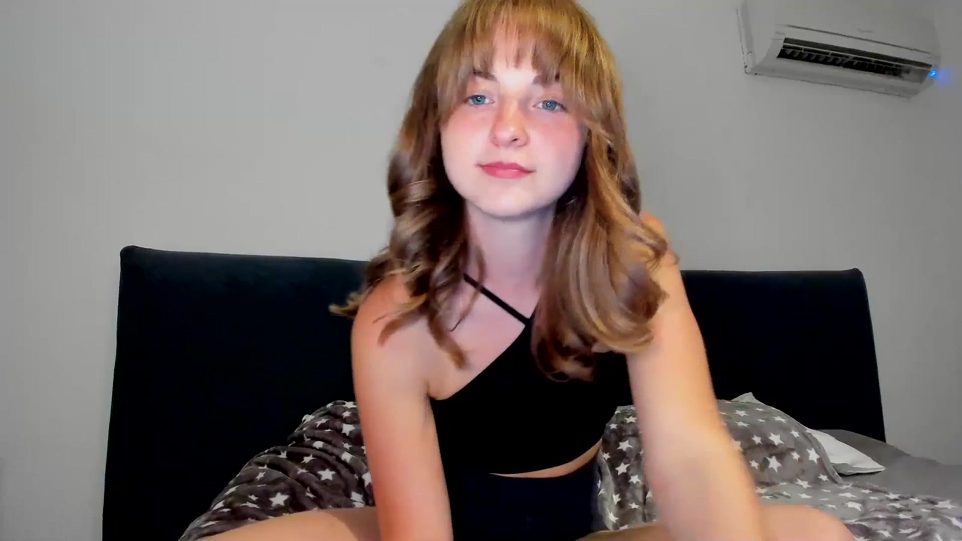 Gallery image thumbnail from Aliannaa's myfreecams stream on, 06/27/2023, 16:12 image 8 of 20