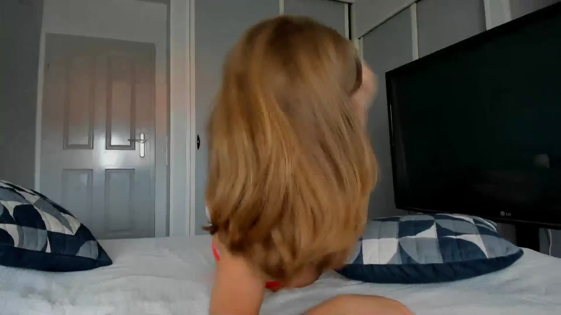 Gallery image thumbnail from Aliannaa's myfreecams stream on, 07/11/2023, 14:52 image 10 of 20