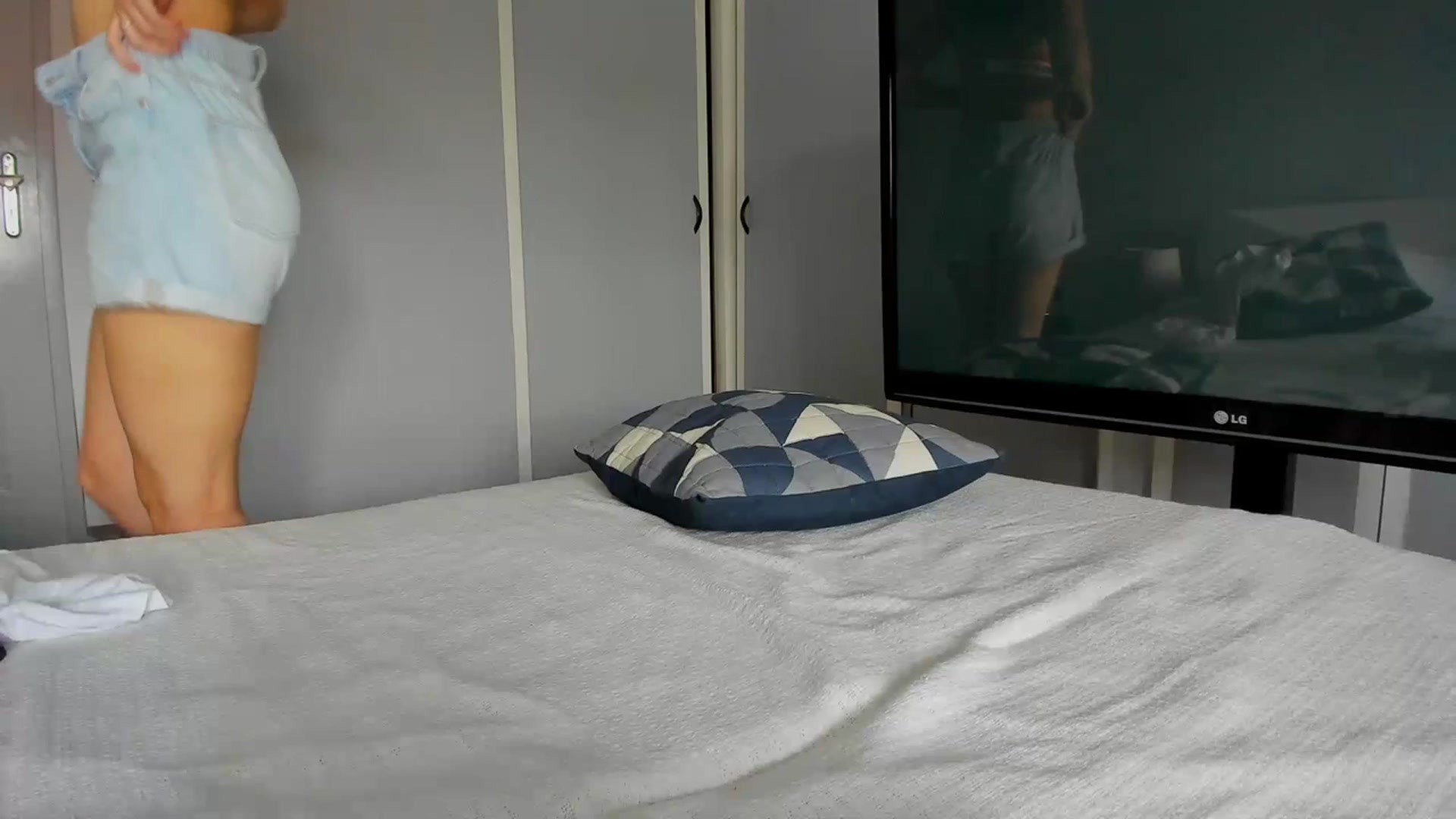 Gallery image thumbnail from Aliannaa's myfreecams stream on, 07/11/2023, 15:52 image 19 of 20