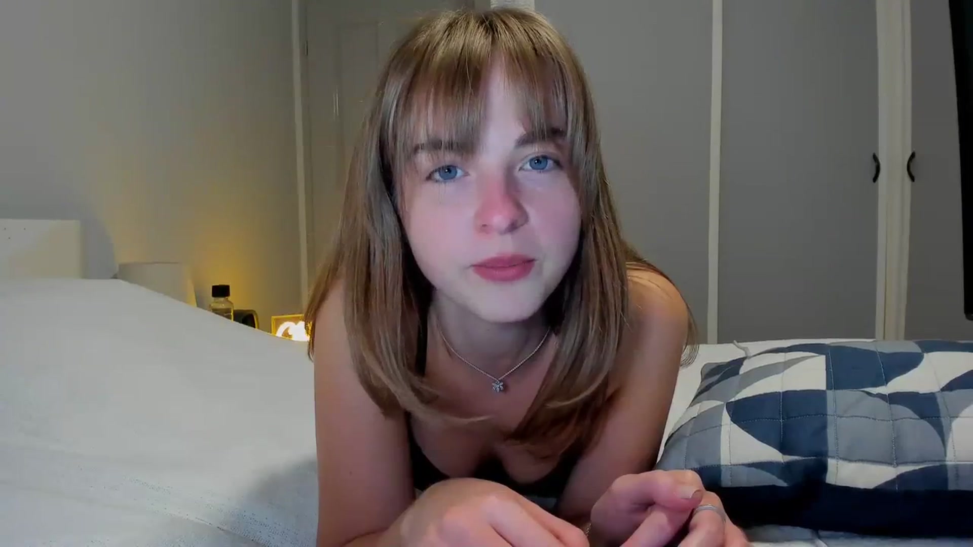 Gallery image thumbnail from Aliannaa's myfreecams stream on, 07/22/2023, 15:55 image 17 of 20
