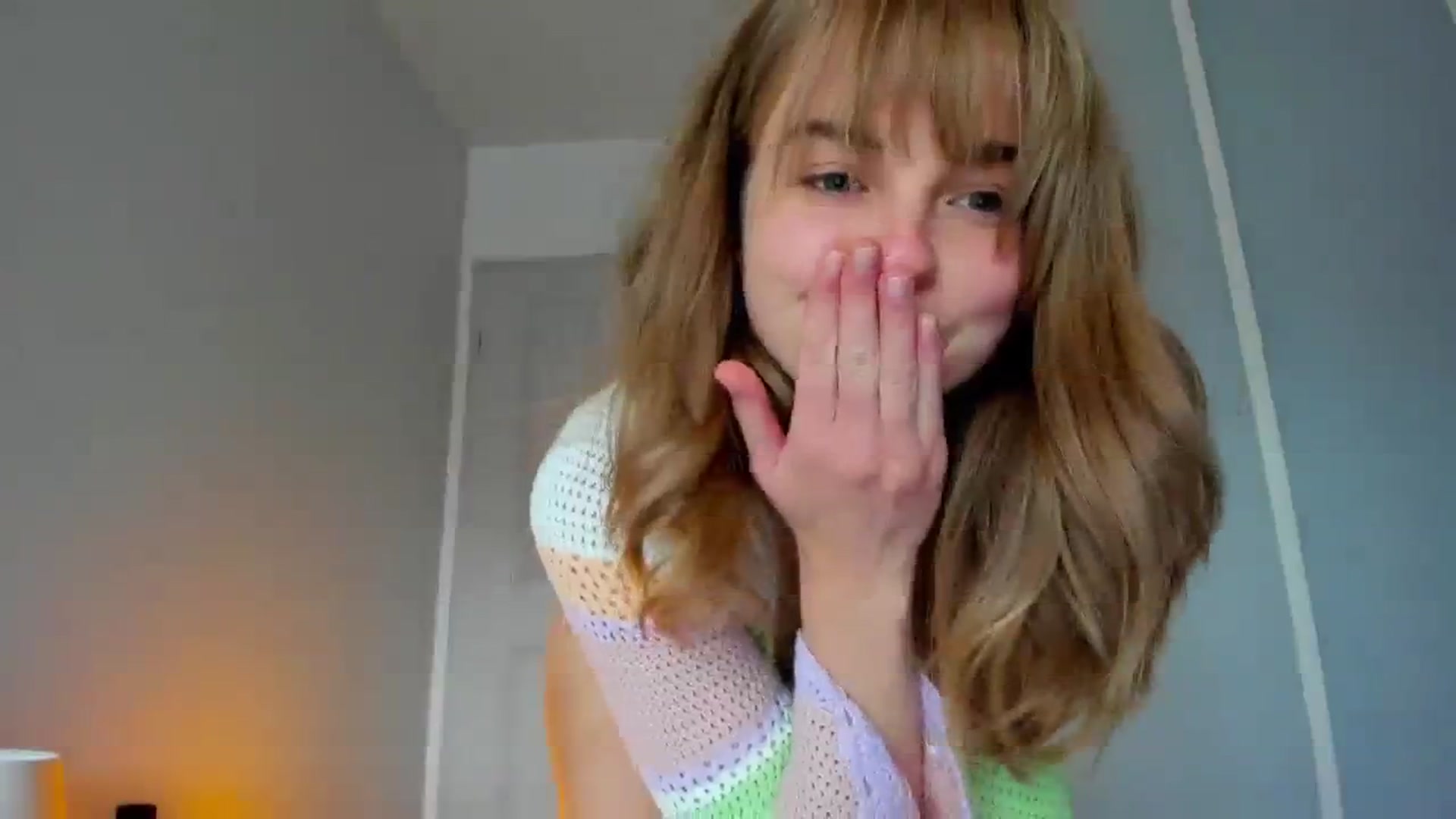 Gallery image thumbnail from Aliannaa's myfreecams stream on, 07/25/2023, 11:38 image 18 of 20