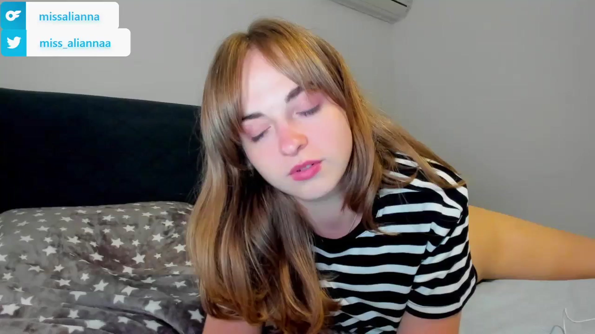 Gallery image thumbnail from Aliannaa's myfreecams stream on, 09/29/2023, 16:44 image 16 of 20