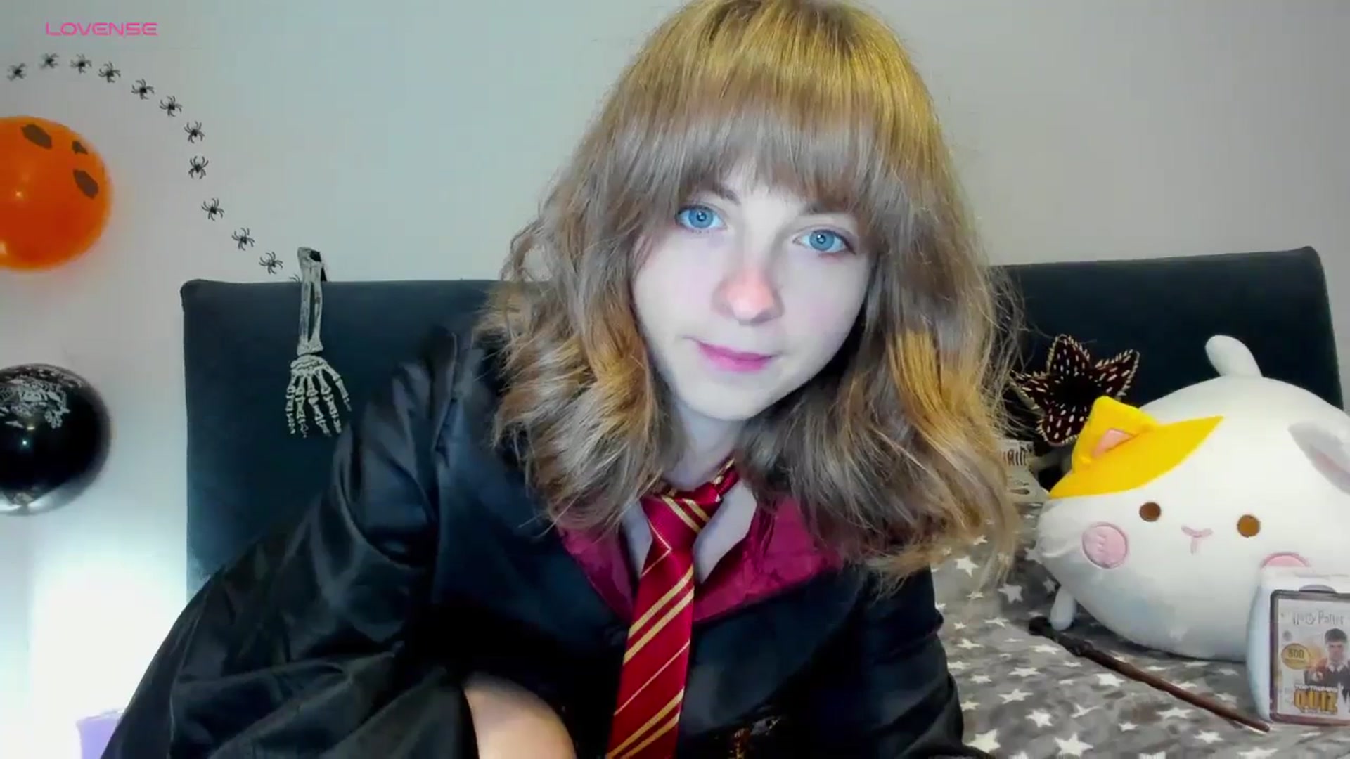 Gallery image thumbnail from Aliannaa's myfreecams stream on, 10/31/2023, 14:11 image 5 of 20