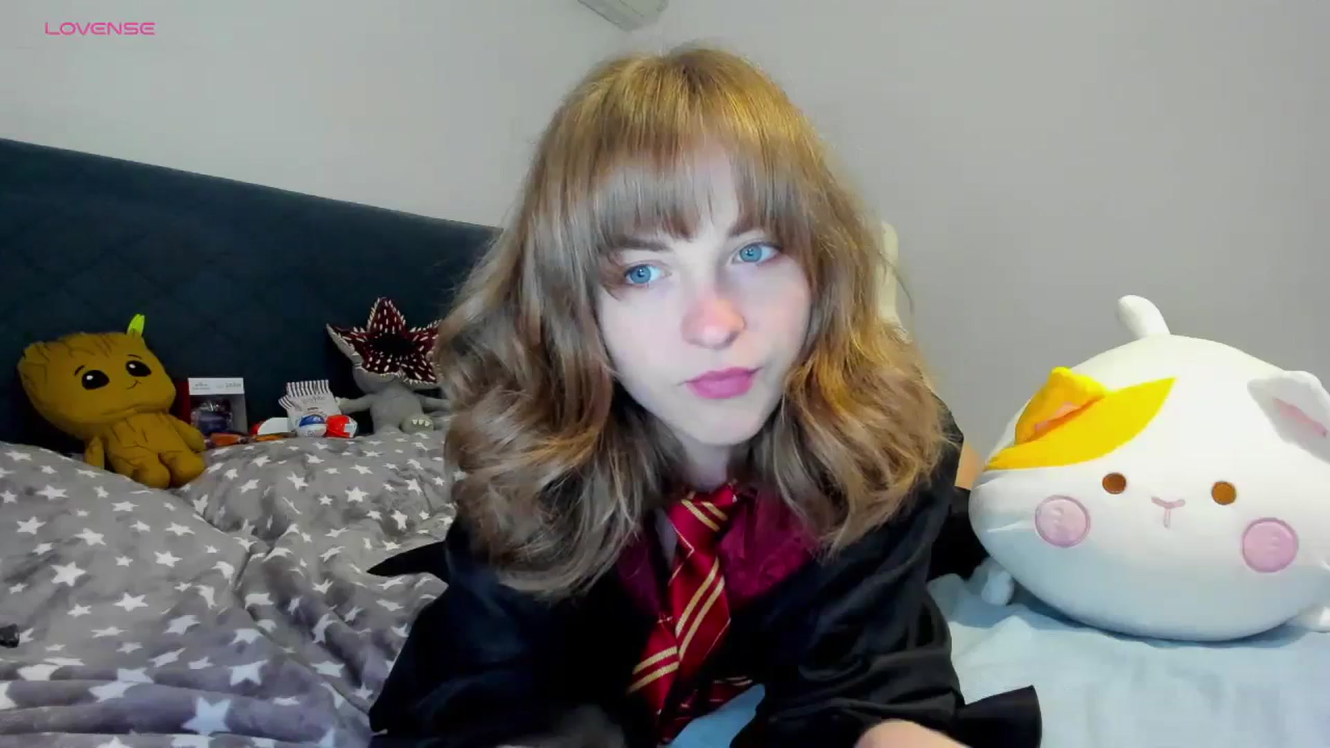 Gallery image thumbnail from Aliannaa's myfreecams stream on, 10/31/2023, 16:03 image 2 of 20