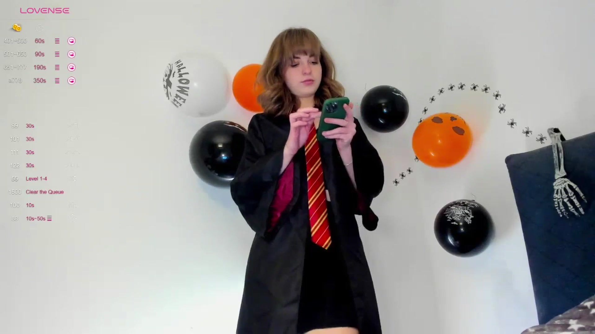 Gallery image thumbnail from Aliannaa's myfreecams stream on, 10/31/2023, 16:03 image 12 of 20