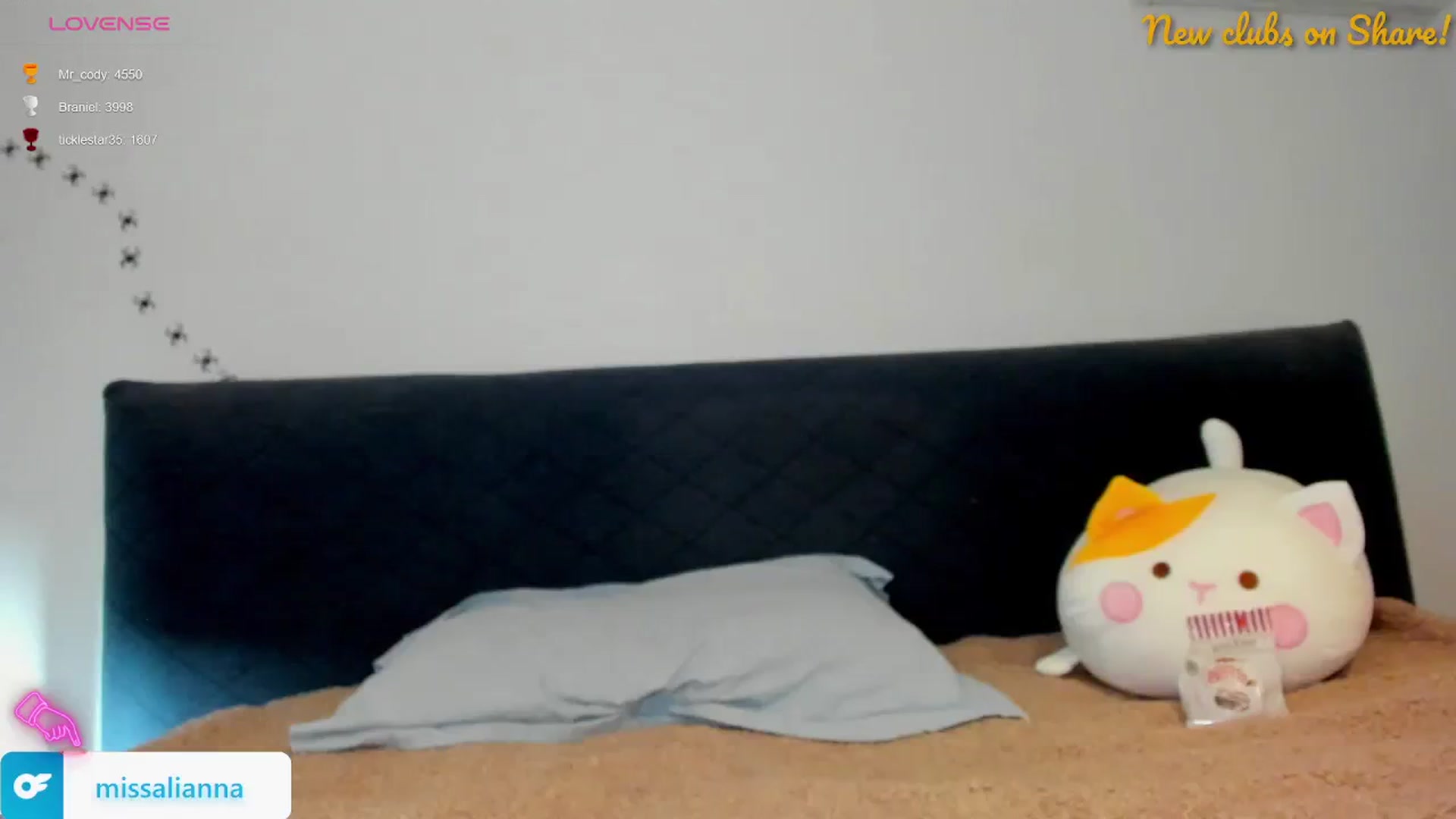 Gallery image thumbnail from Aliannaa's myfreecams stream on, 11/05/2023, 18:12 image 9 of 20