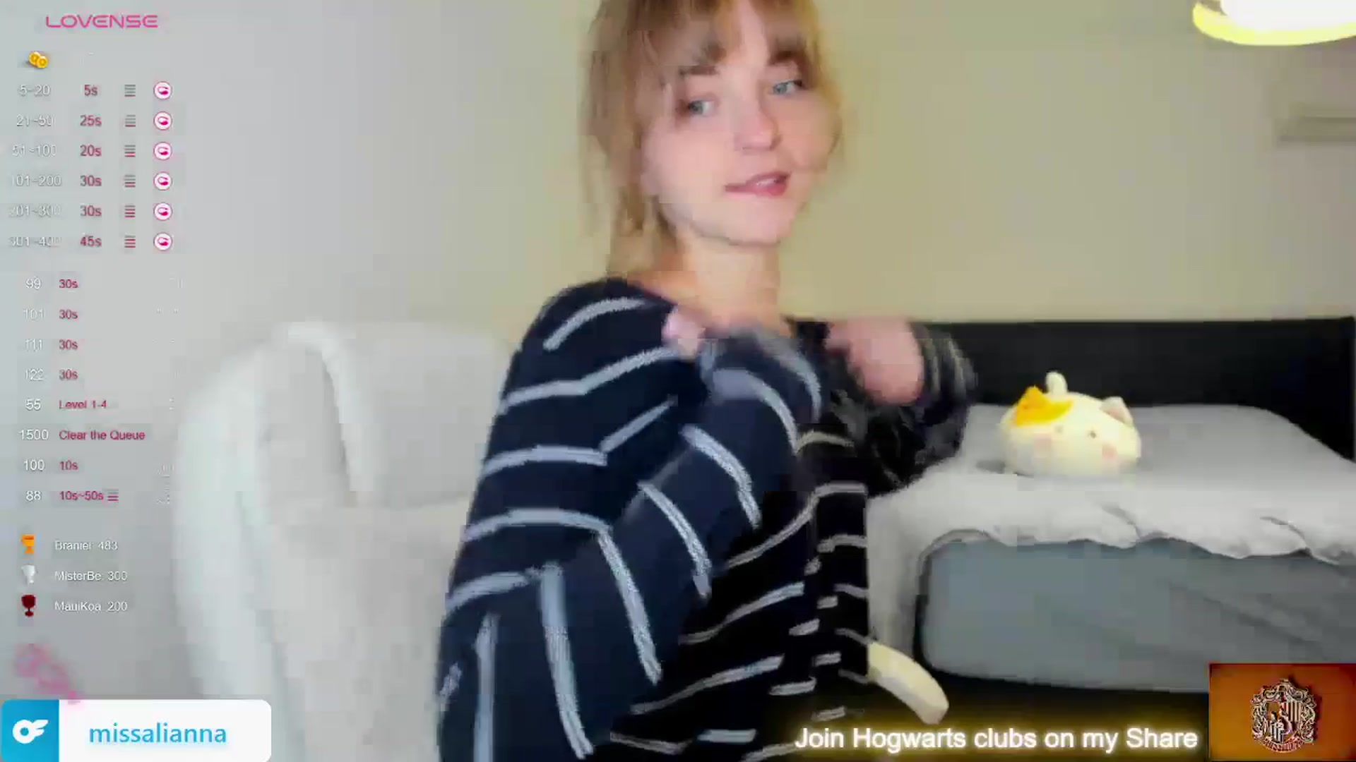 Gallery image thumbnail from Aliannaa's myfreecams stream on, 11/15/2023, 19:00 image 12 of 20