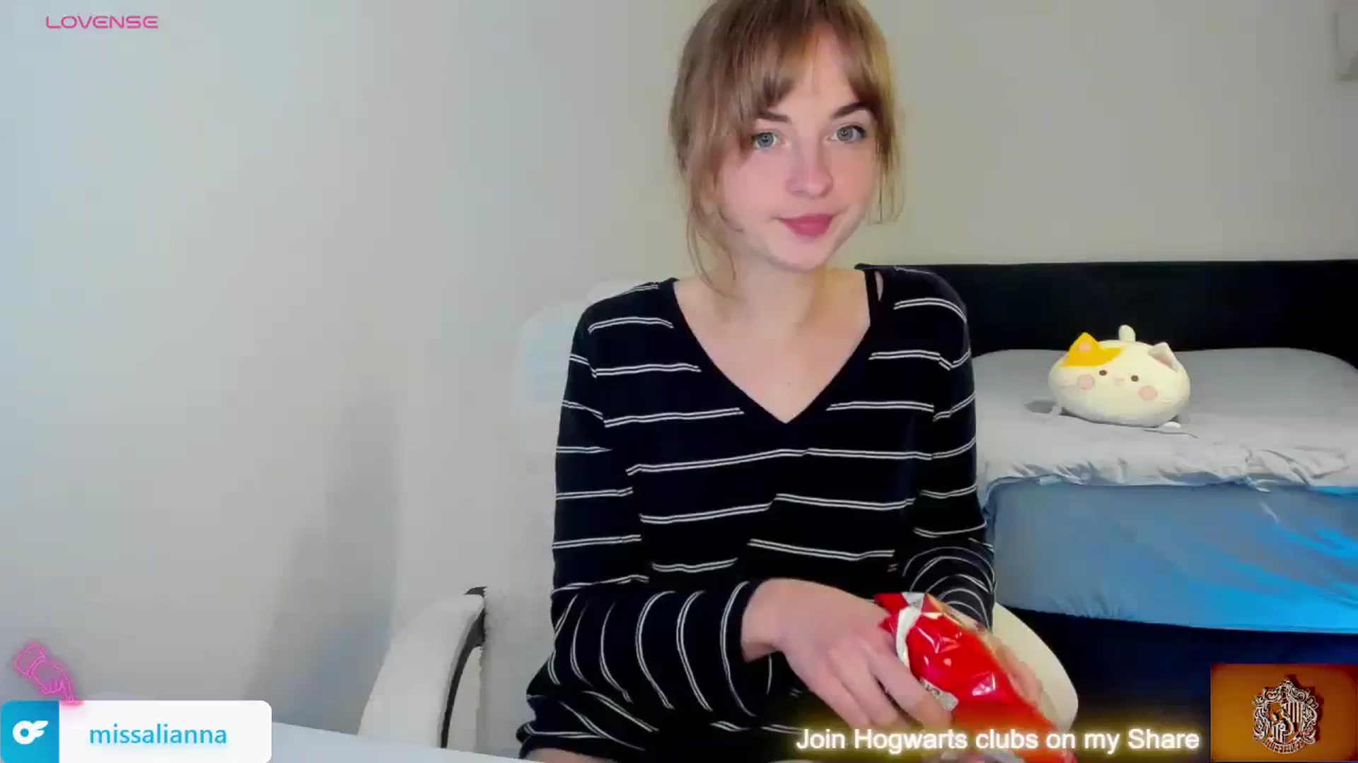 Gallery image thumbnail from Aliannaa's myfreecams stream on, 11/15/2023, 23:07 image 1 of 20
