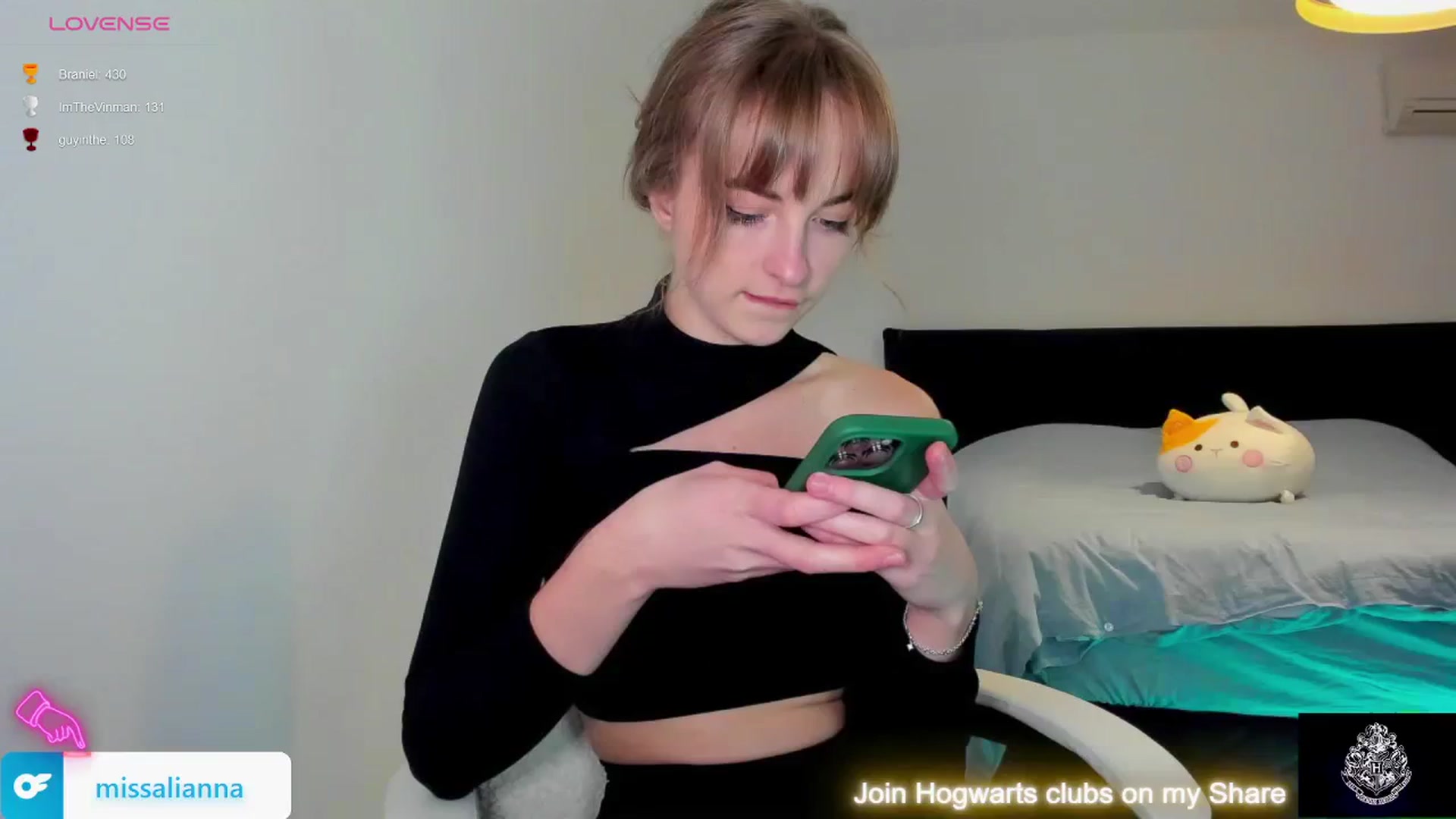 Gallery image thumbnail from Aliannaa's myfreecams stream on, 11/17/2023, 17:26 image 15 of 20