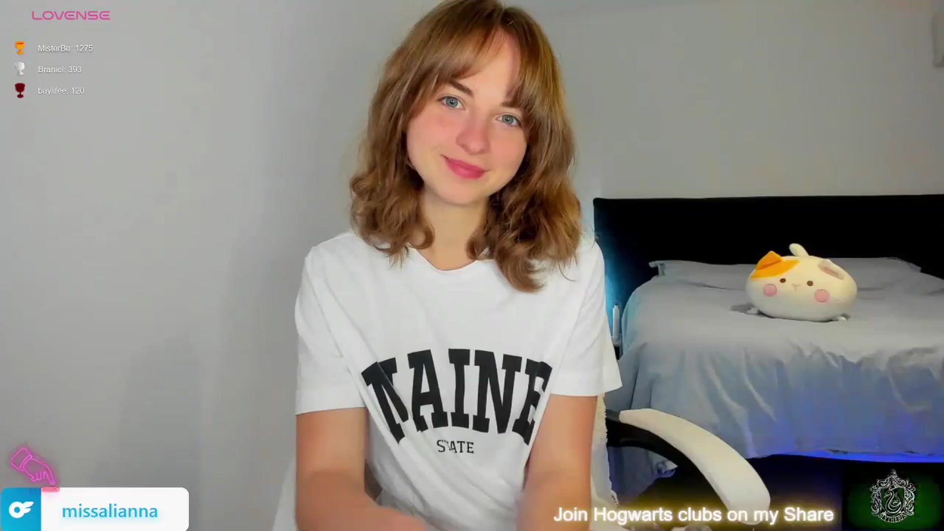 Gallery image thumbnail from Aliannaa's myfreecams stream on, 11/19/2023, 20:42 image 12 of 20