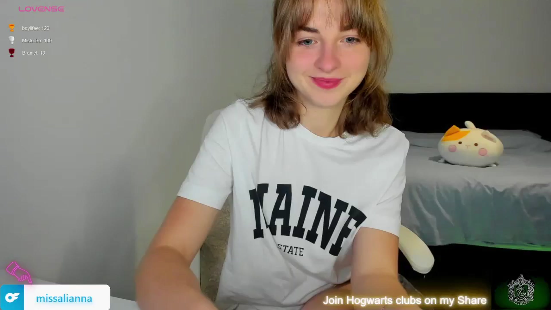 Gallery image thumbnail from Aliannaa's myfreecams stream on, 11/19/2023, 20:42 image 1 of 20