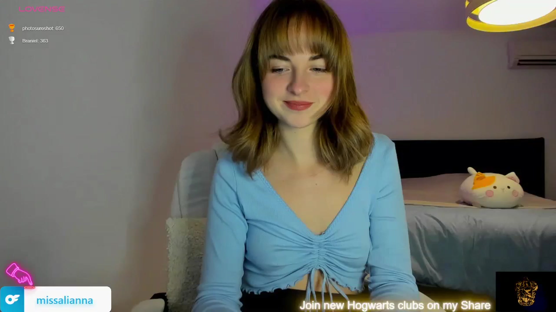 Gallery image thumbnail from Aliannaa's myfreecams stream on, 11/28/2023, 20:18 image 2 of 20