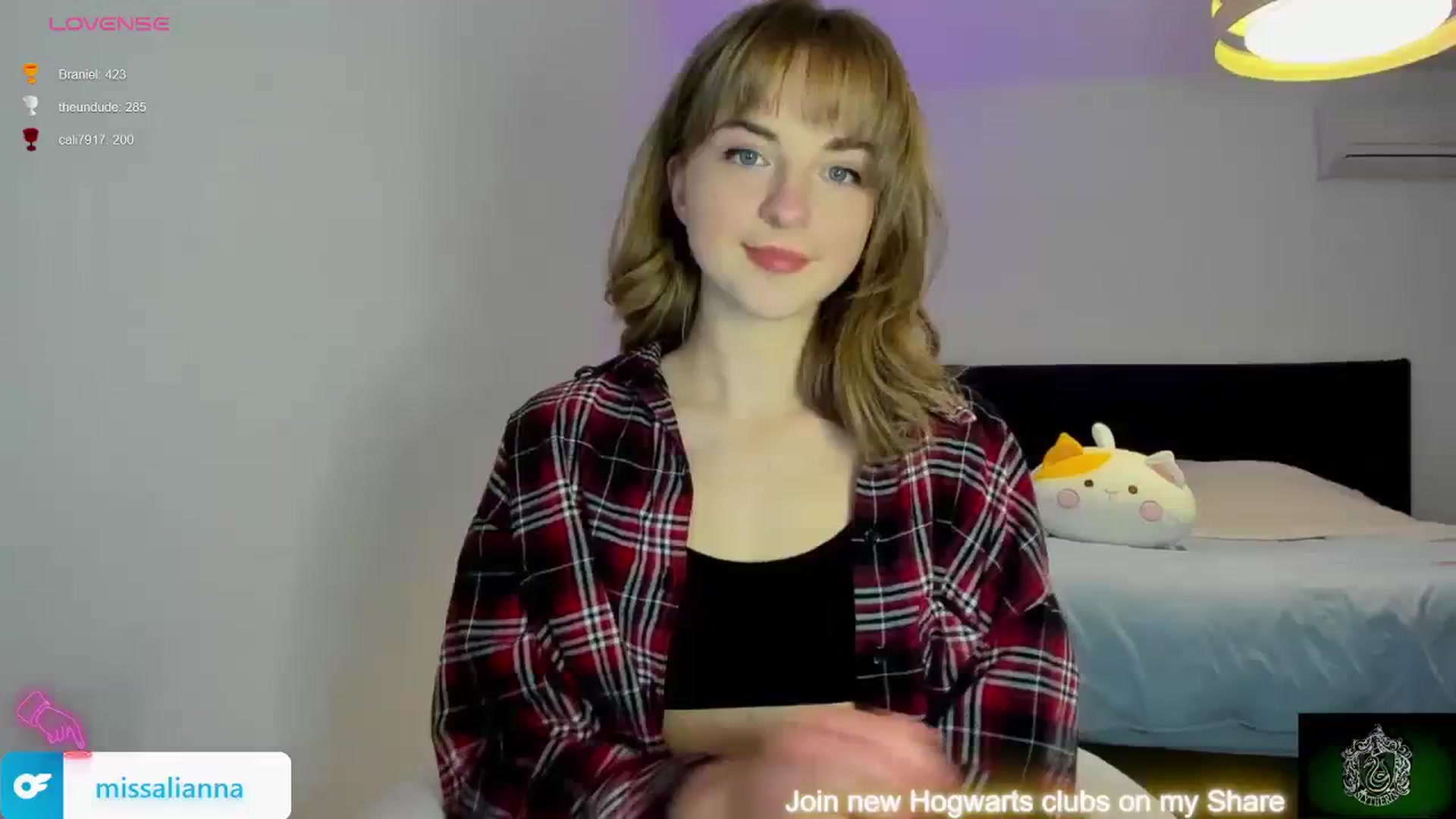 Gallery image thumbnail from Aliannaa's myfreecams stream on, 11/29/2023, 19:38 image 16 of 20