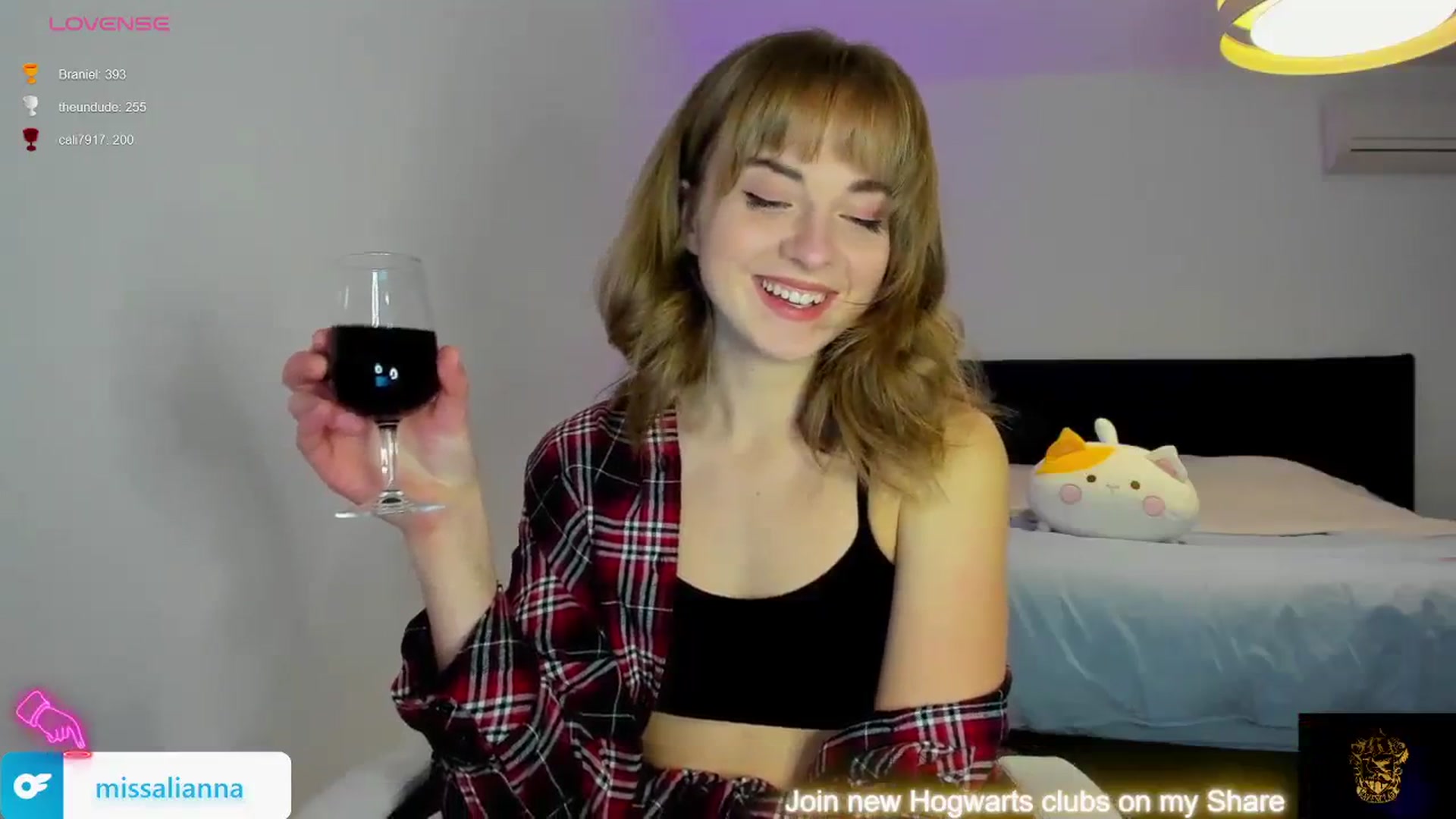 Gallery image thumbnail from Aliannaa's myfreecams stream on, 11/29/2023, 19:38 image 3 of 20