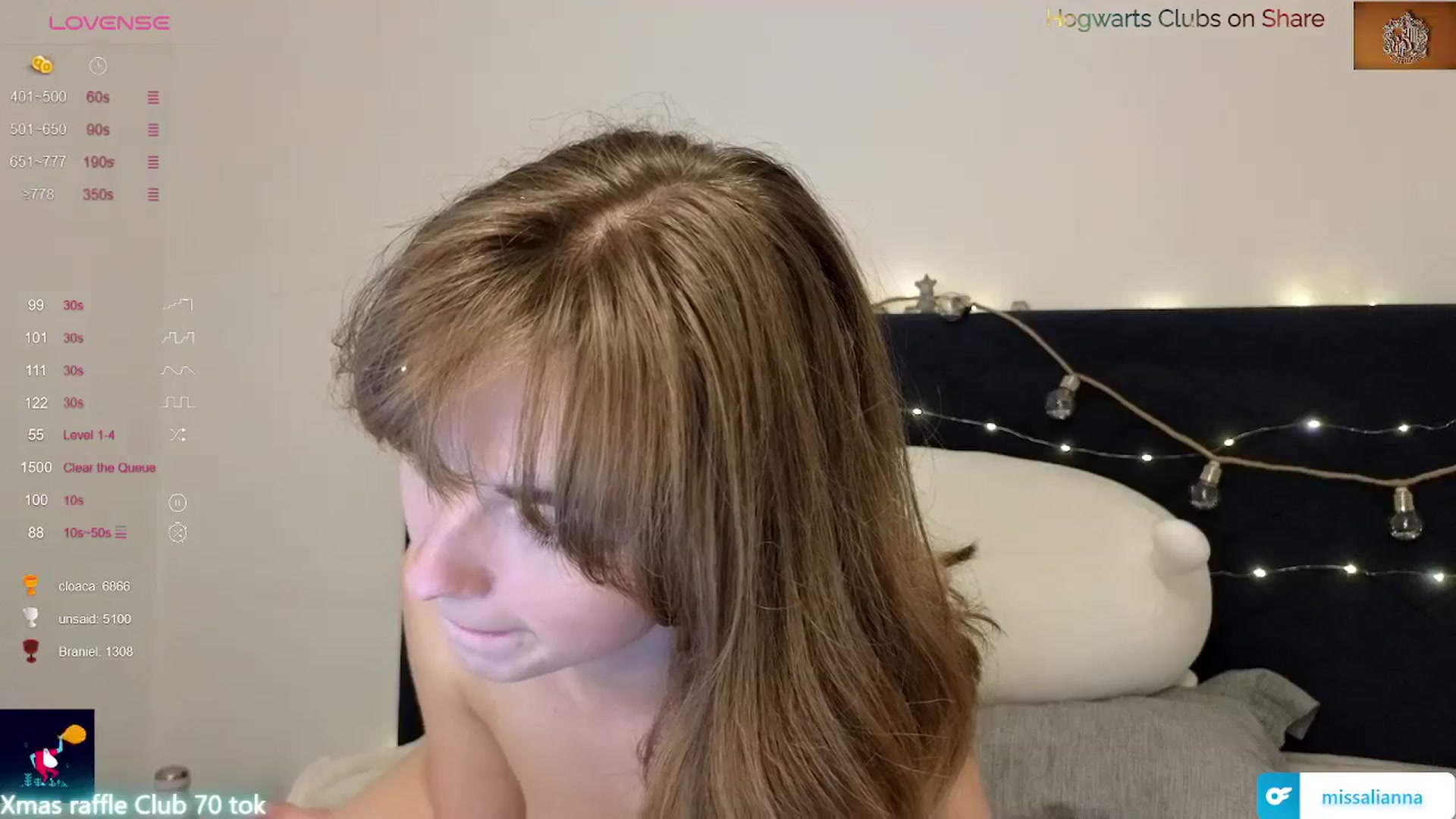 Gallery image thumbnail from Aliannaa's myfreecams stream on, 12/10/2023, 22:02 image 16 of 20
