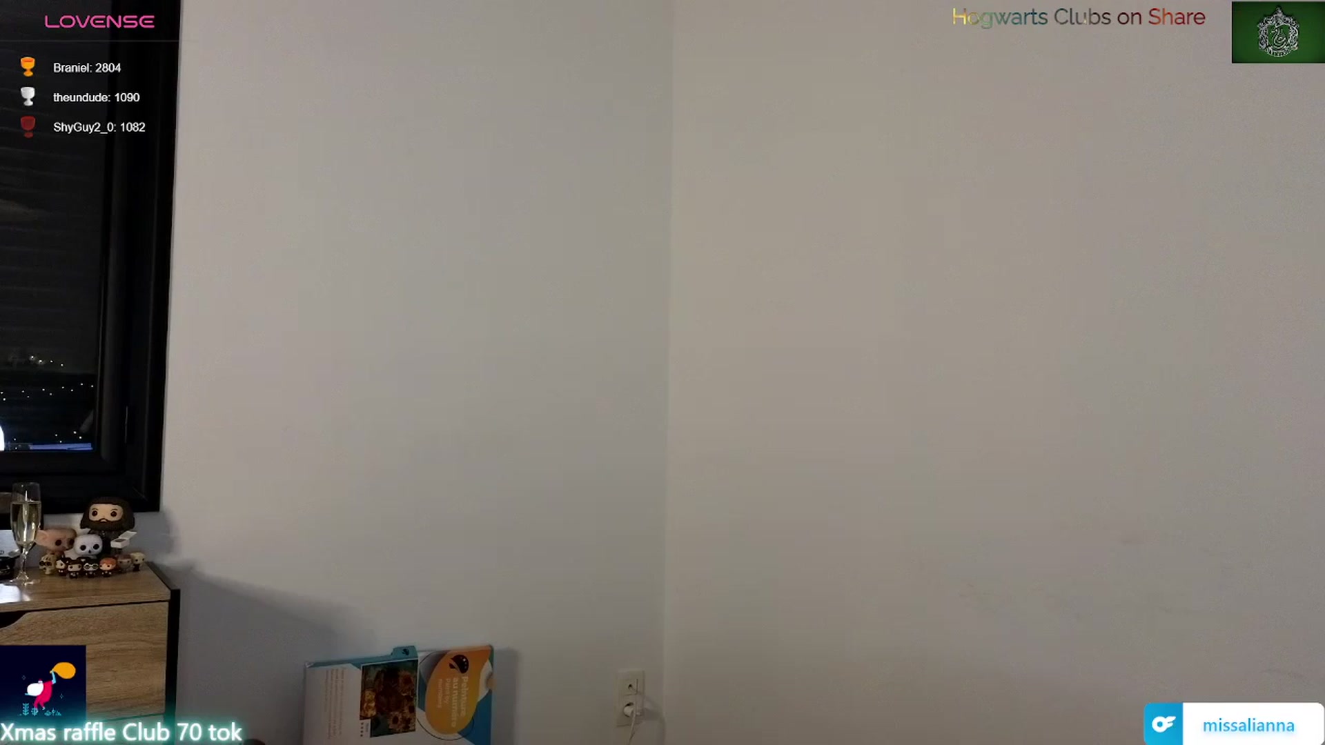 Gallery image thumbnail from Aliannaa's myfreecams stream on, 12/13/2023, 21:36 image 9 of 20