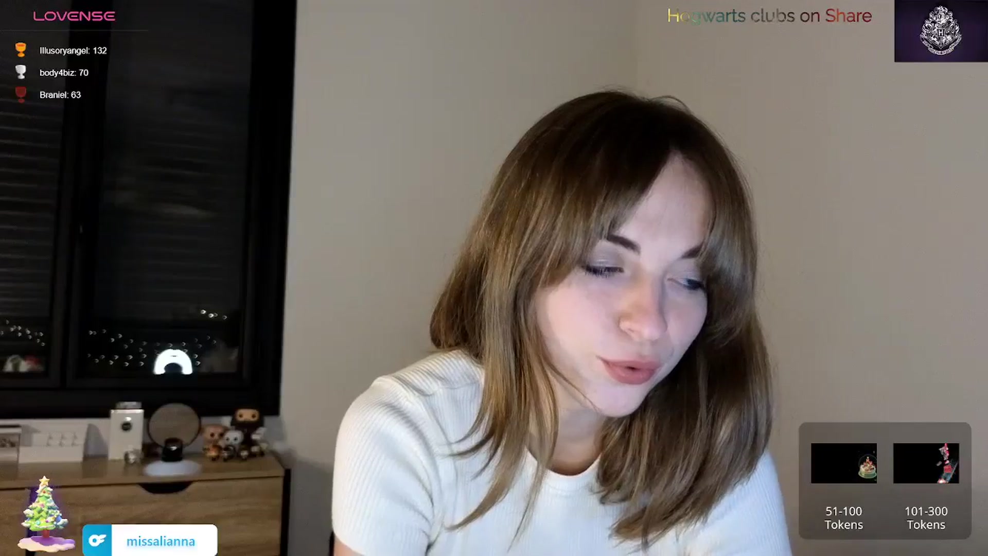 Gallery image thumbnail from Aliannaa's myfreecams stream on, 12/18/2023, 18:49 image 3 of 20