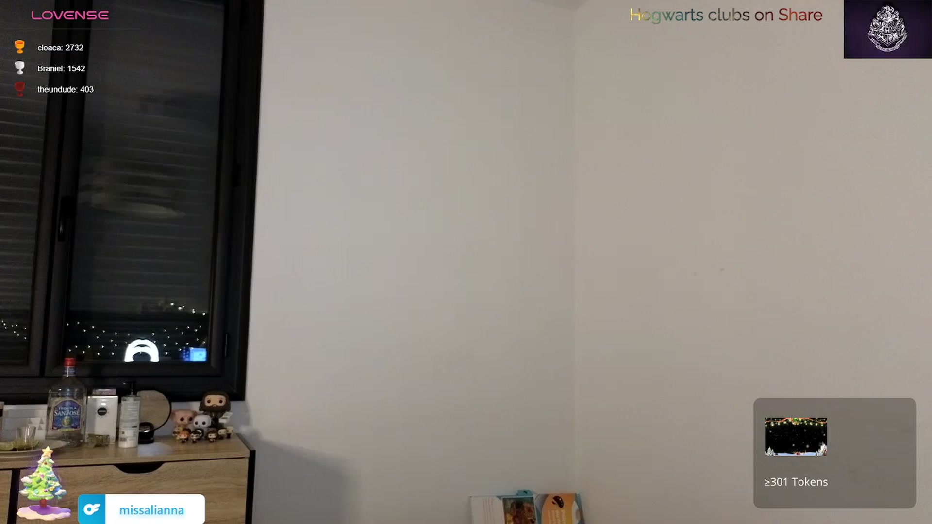 Gallery image thumbnail from Aliannaa's myfreecams stream on, 12/18/2023, 19:54 image 7 of 20