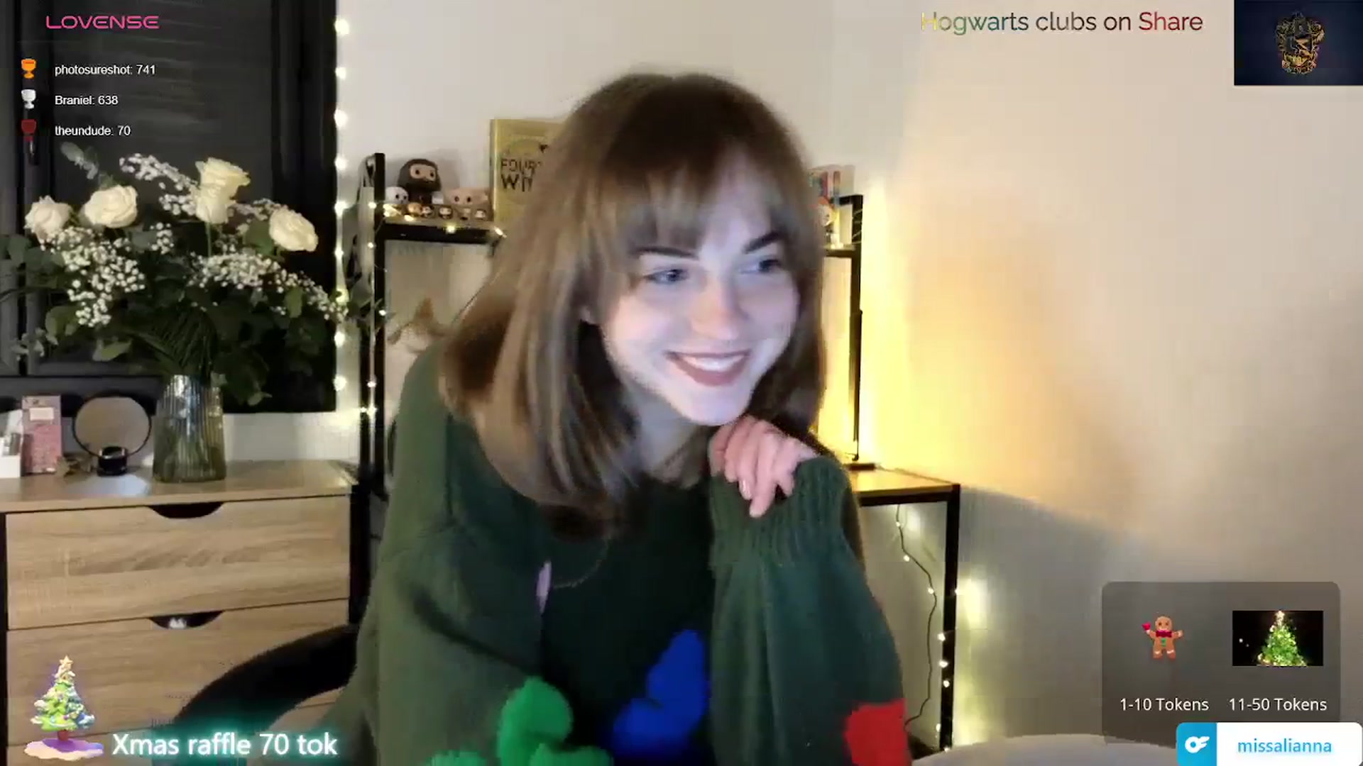 Gallery image thumbnail from Aliannaa's myfreecams stream on, 12/22/2023, 19:10 image 6 of 20