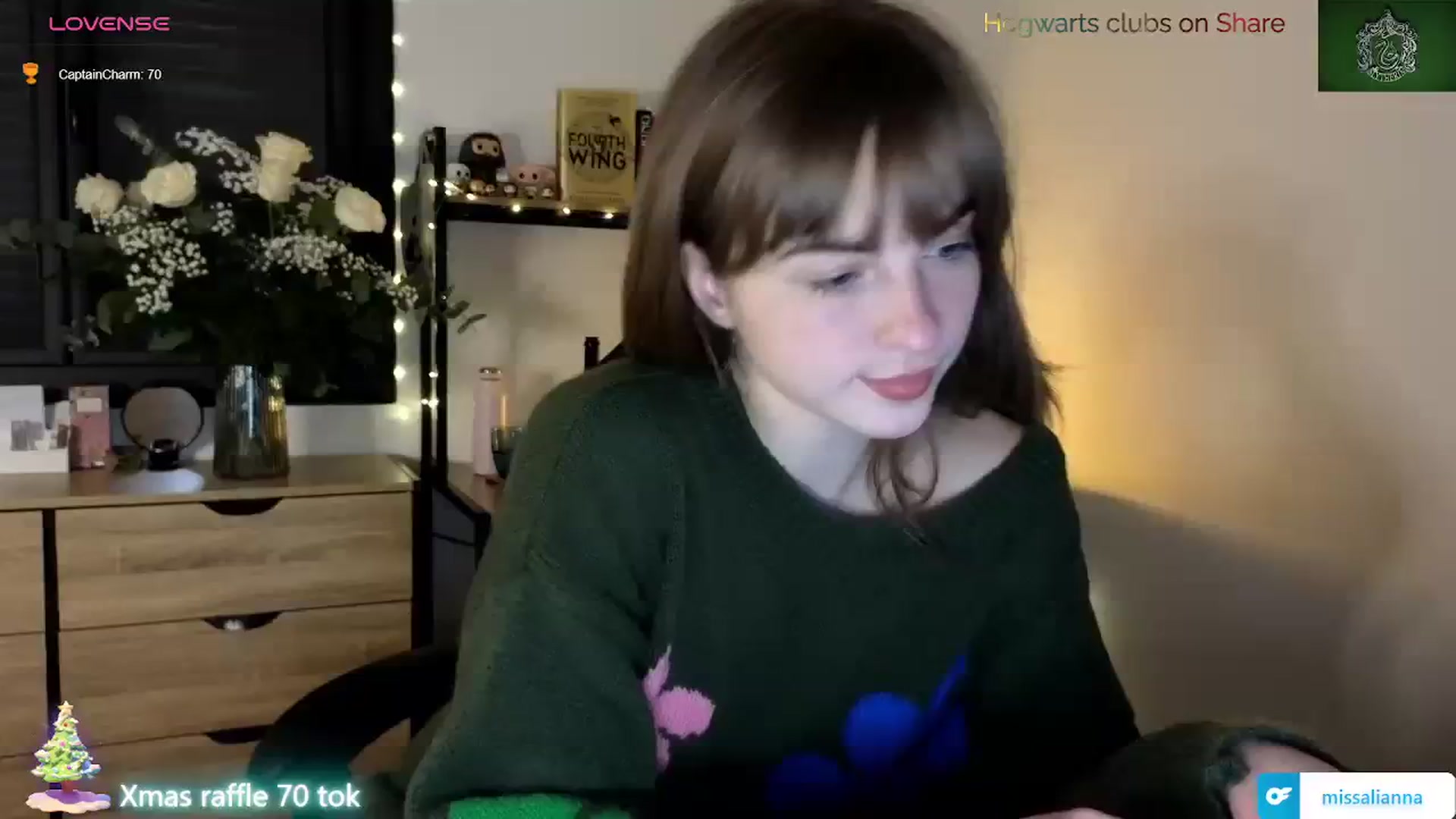 Gallery image thumbnail from Aliannaa's myfreecams stream on, 12/22/2023, 20:16 image 4 of 20