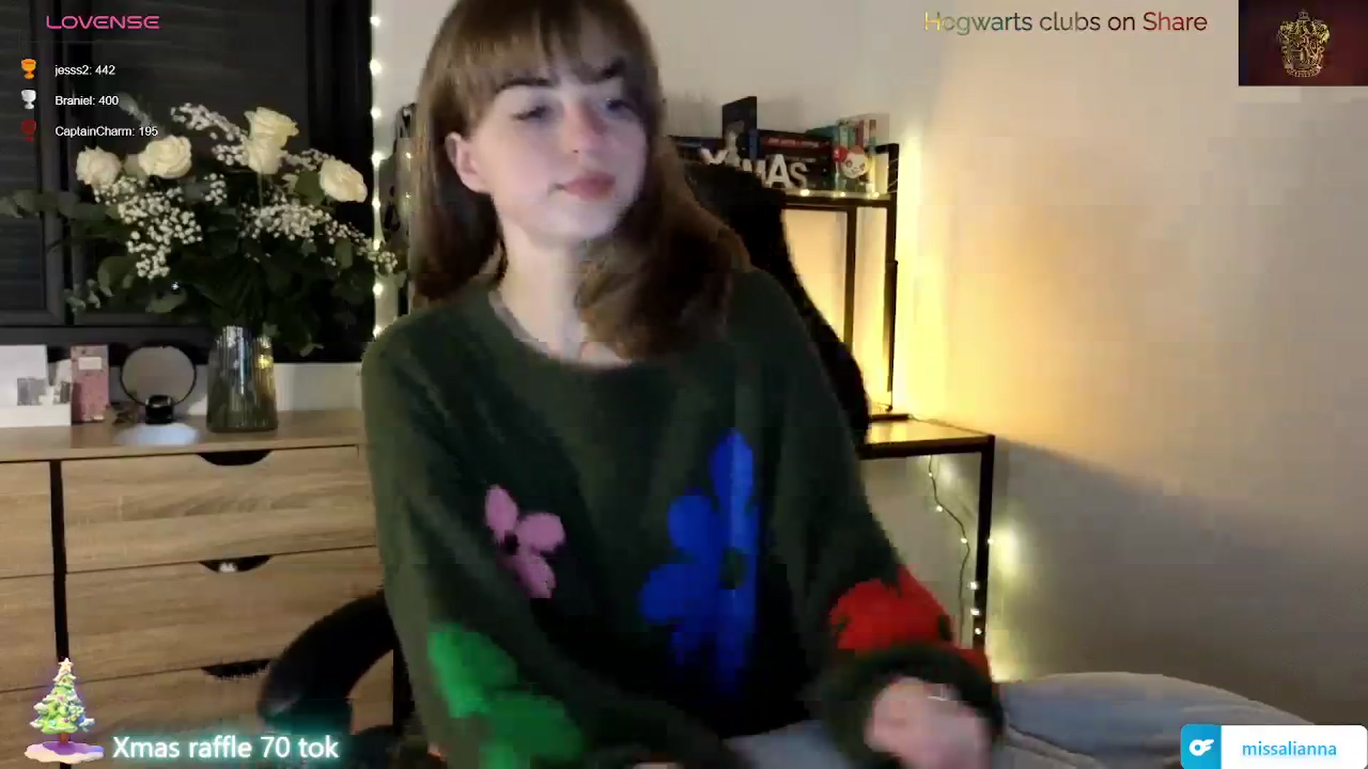 Gallery image thumbnail from Aliannaa's myfreecams stream on, 12/22/2023, 20:16 image 17 of 20