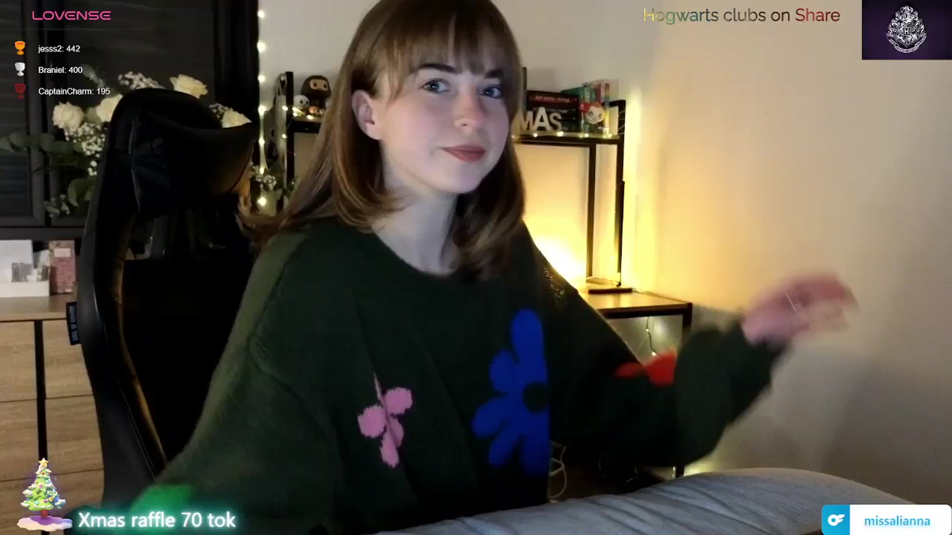 Gallery image thumbnail from Aliannaa's myfreecams stream on, 12/22/2023, 20:16 image 14 of 20