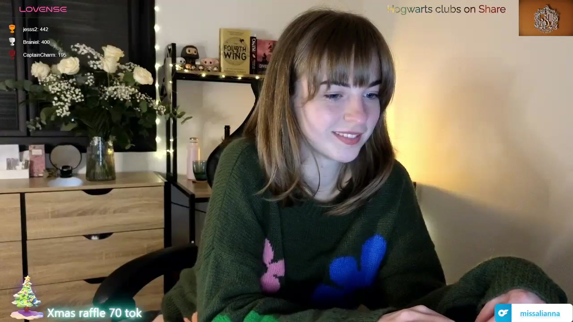 Gallery image thumbnail from Aliannaa's myfreecams stream on, 12/22/2023, 20:16 image 12 of 20
