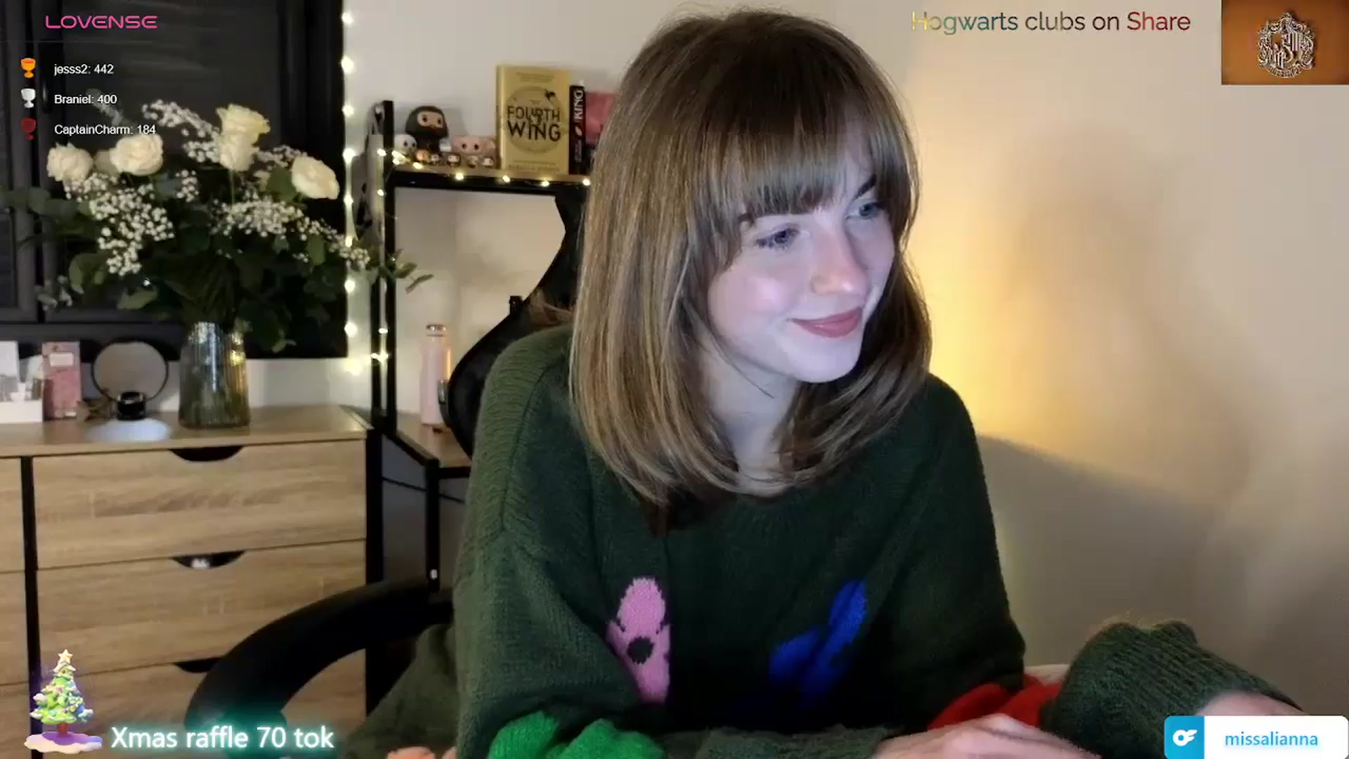 Gallery image thumbnail from Aliannaa's myfreecams stream on, 12/22/2023, 20:16 image 9 of 20