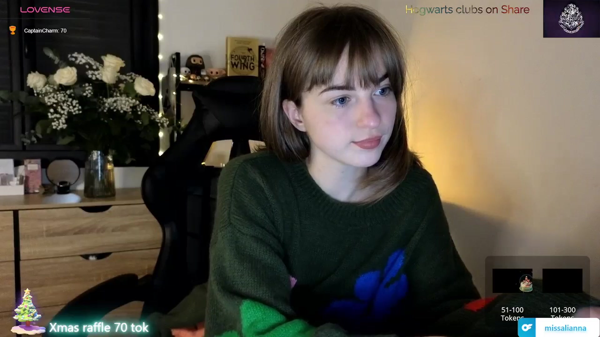 Gallery image thumbnail from Aliannaa's myfreecams stream on, 12/22/2023, 20:16 image 3 of 20