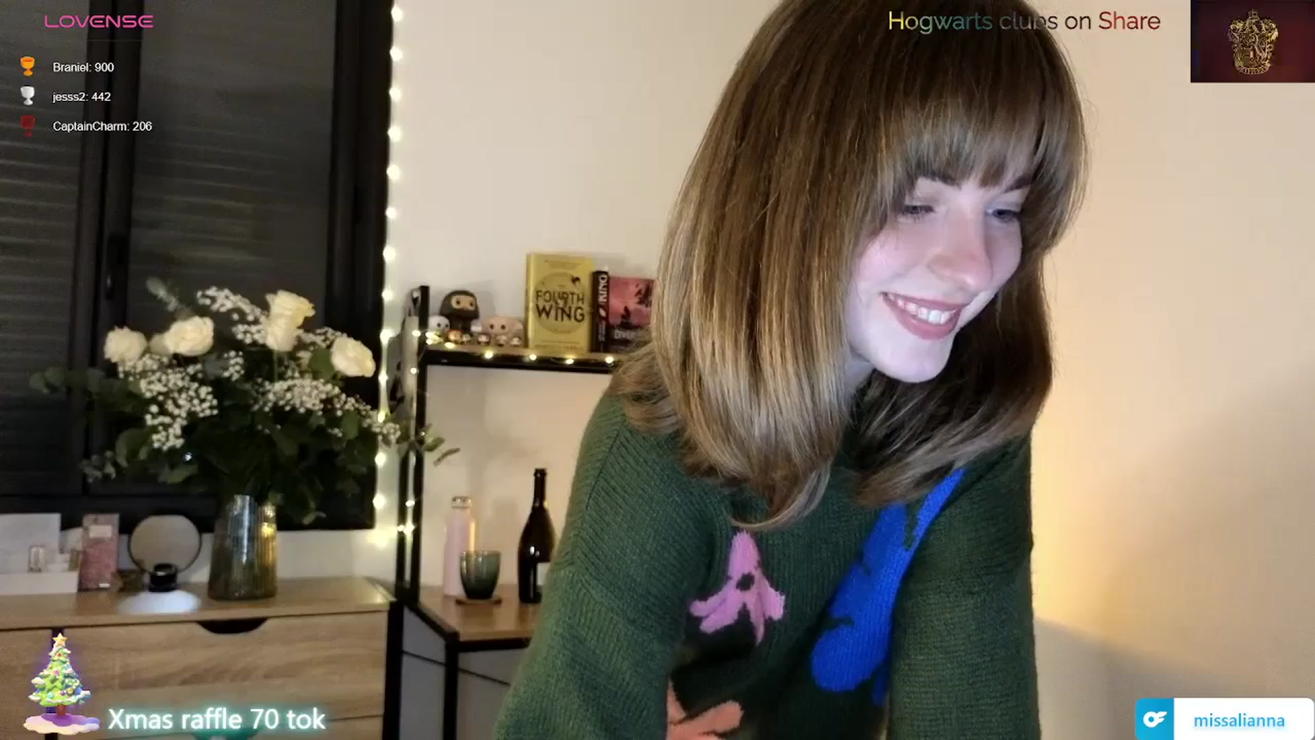Gallery image thumbnail from Aliannaa's myfreecams stream on, 12/22/2023, 21:22 image 2 of 20