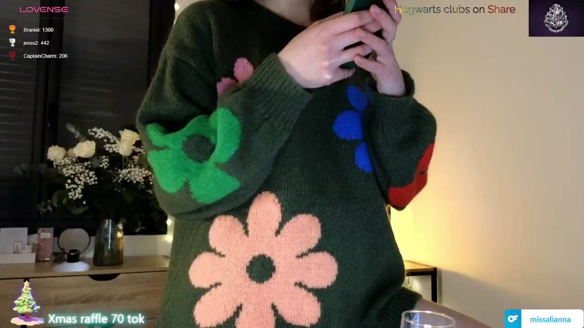 Gallery image thumbnail from Aliannaa's myfreecams stream on, 12/22/2023, 21:22 image 7 of 20