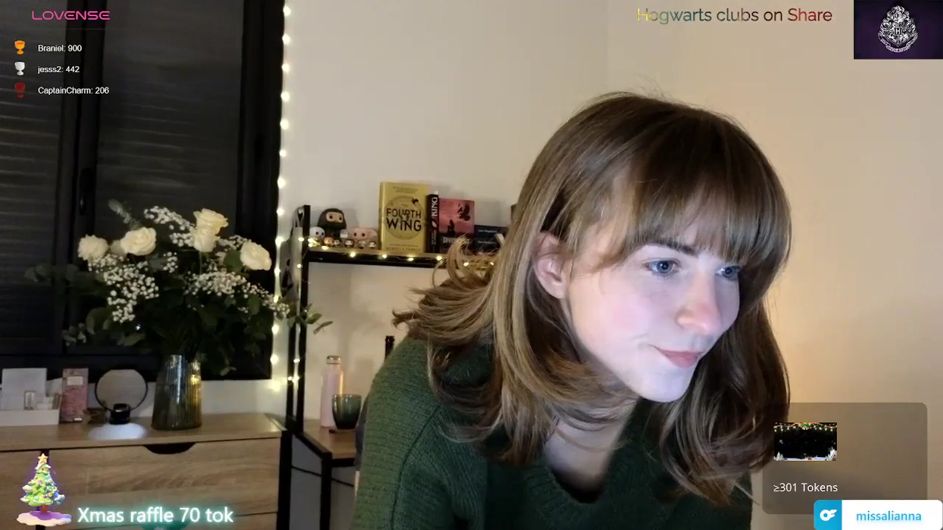 Gallery image thumbnail from Aliannaa's myfreecams stream on, 12/22/2023, 21:22 image 5 of 20