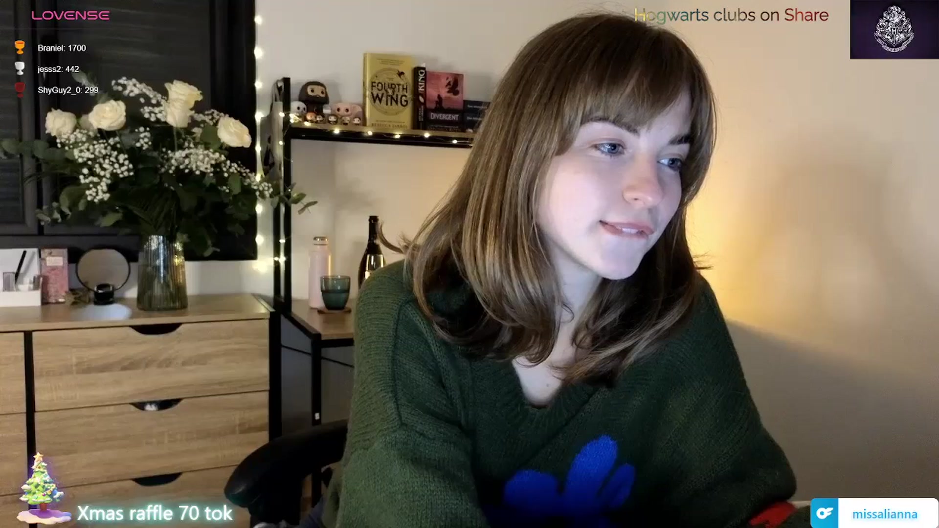 Gallery image thumbnail from Aliannaa's myfreecams stream on, 12/22/2023, 22:57 image 3 of 20