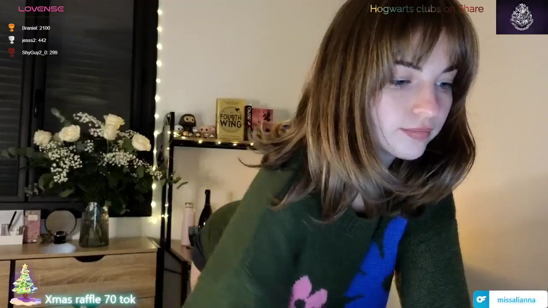 Gallery image thumbnail from Aliannaa's myfreecams stream on, 12/22/2023, 22:57 image 6 of 20