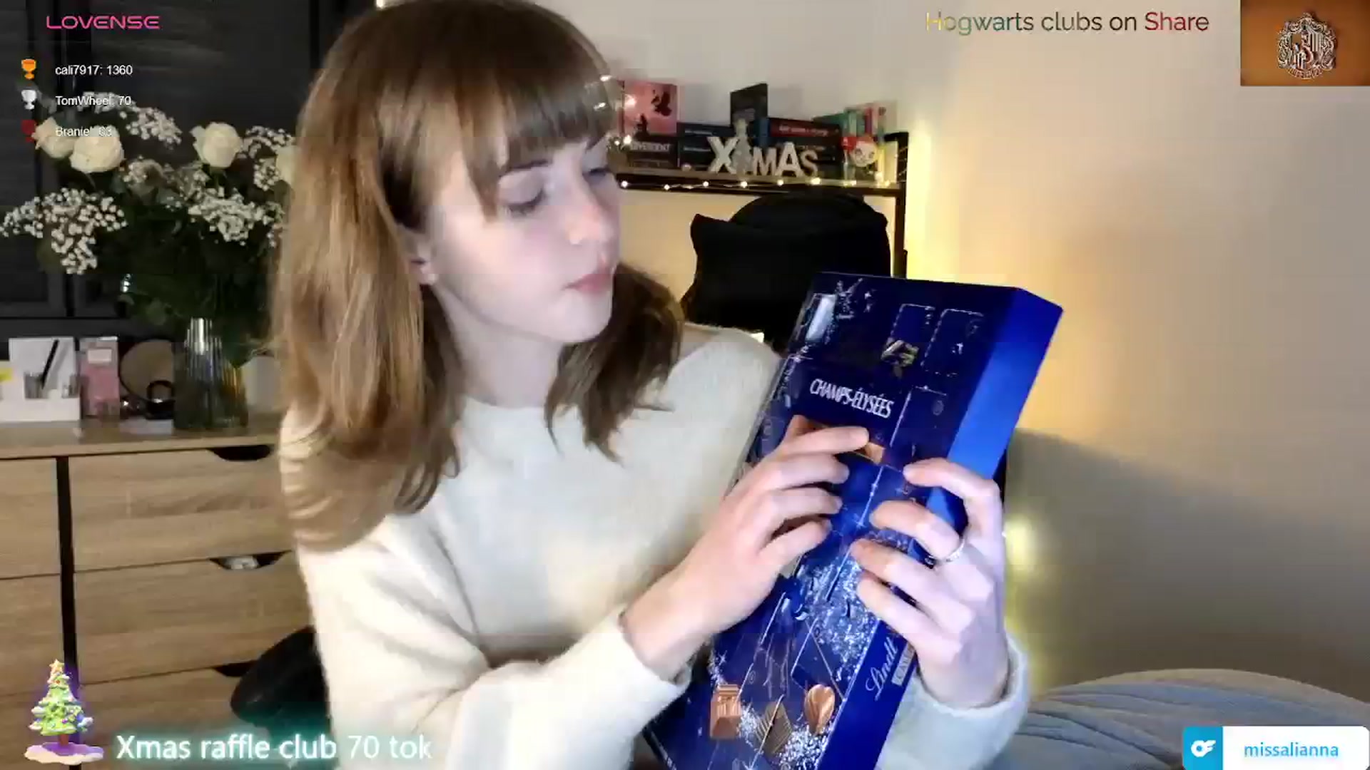 Gallery image thumbnail from Aliannaa's myfreecams stream on, 12/23/2023, 18:38 image 5 of 20